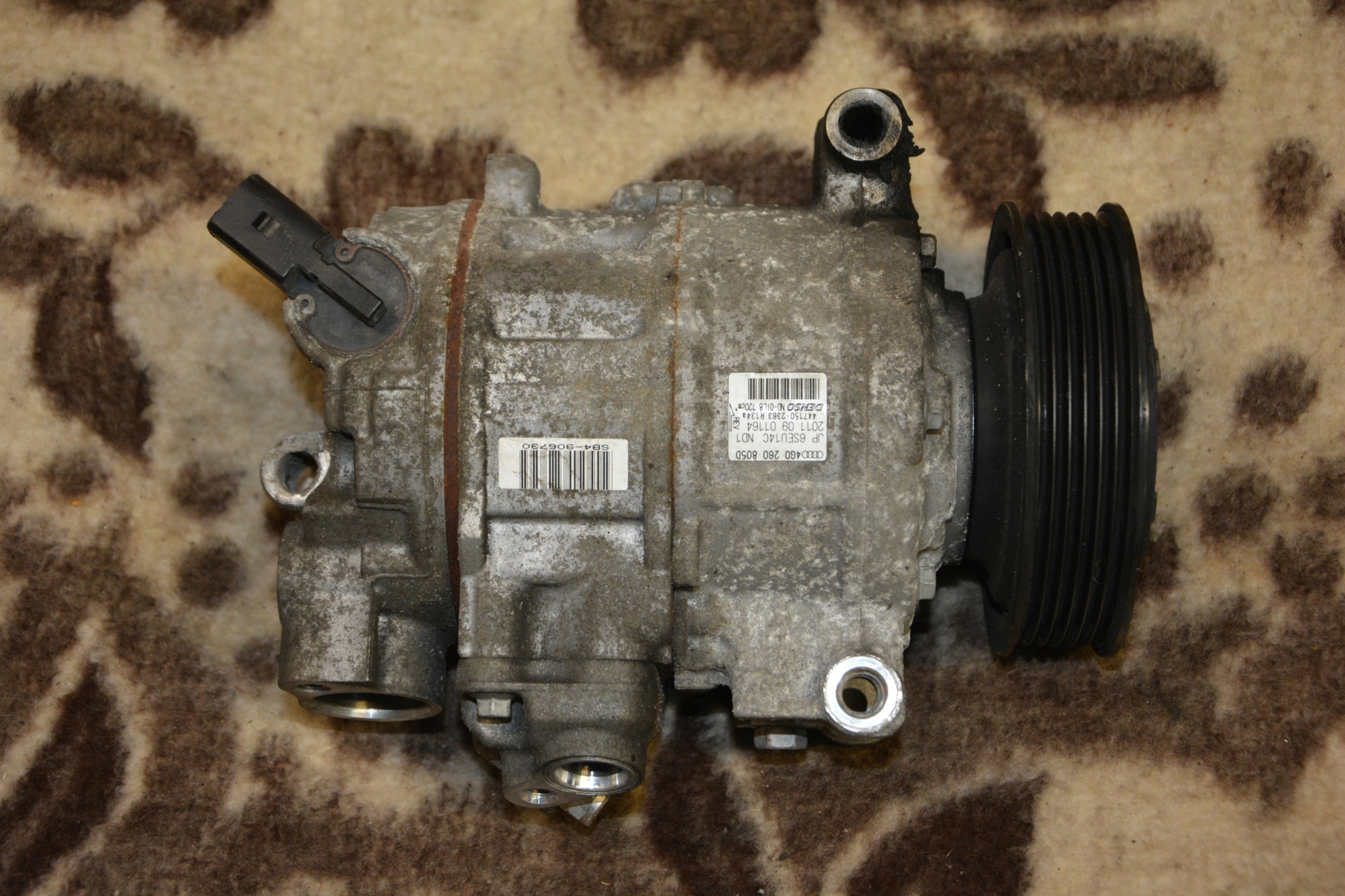 компрессор кондиционера Audi A6 C7 4G0260805D