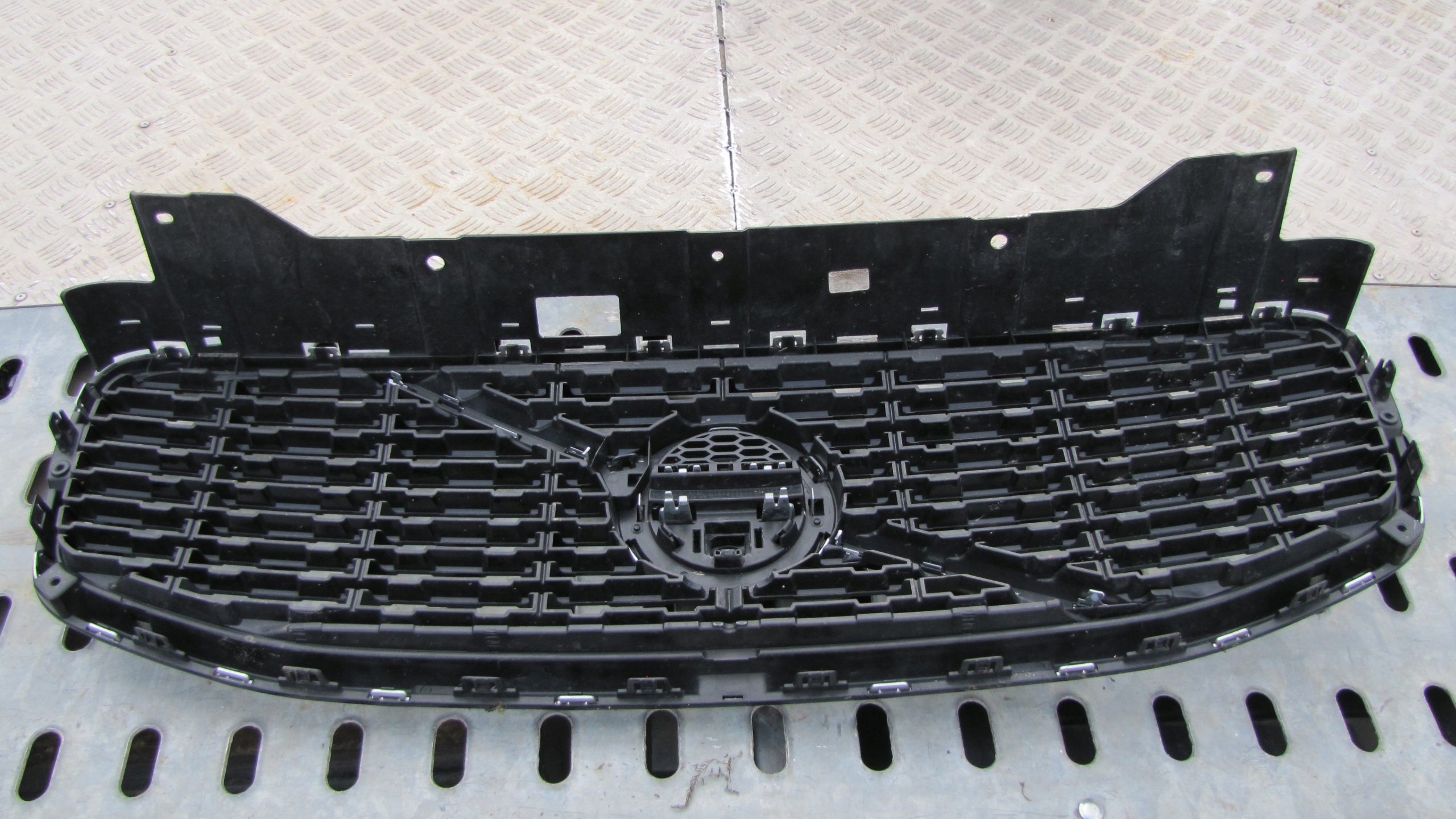 Volvo XC60 Kühlergrill FRONTGRILL Kühlergitter - Thumbnail 3