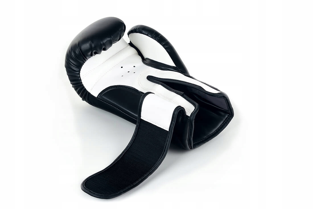 RĘKAWICE BOKSERSKIE TRENINGOWE CHAMPION RING 8 OZ Model Champion 8 OZ