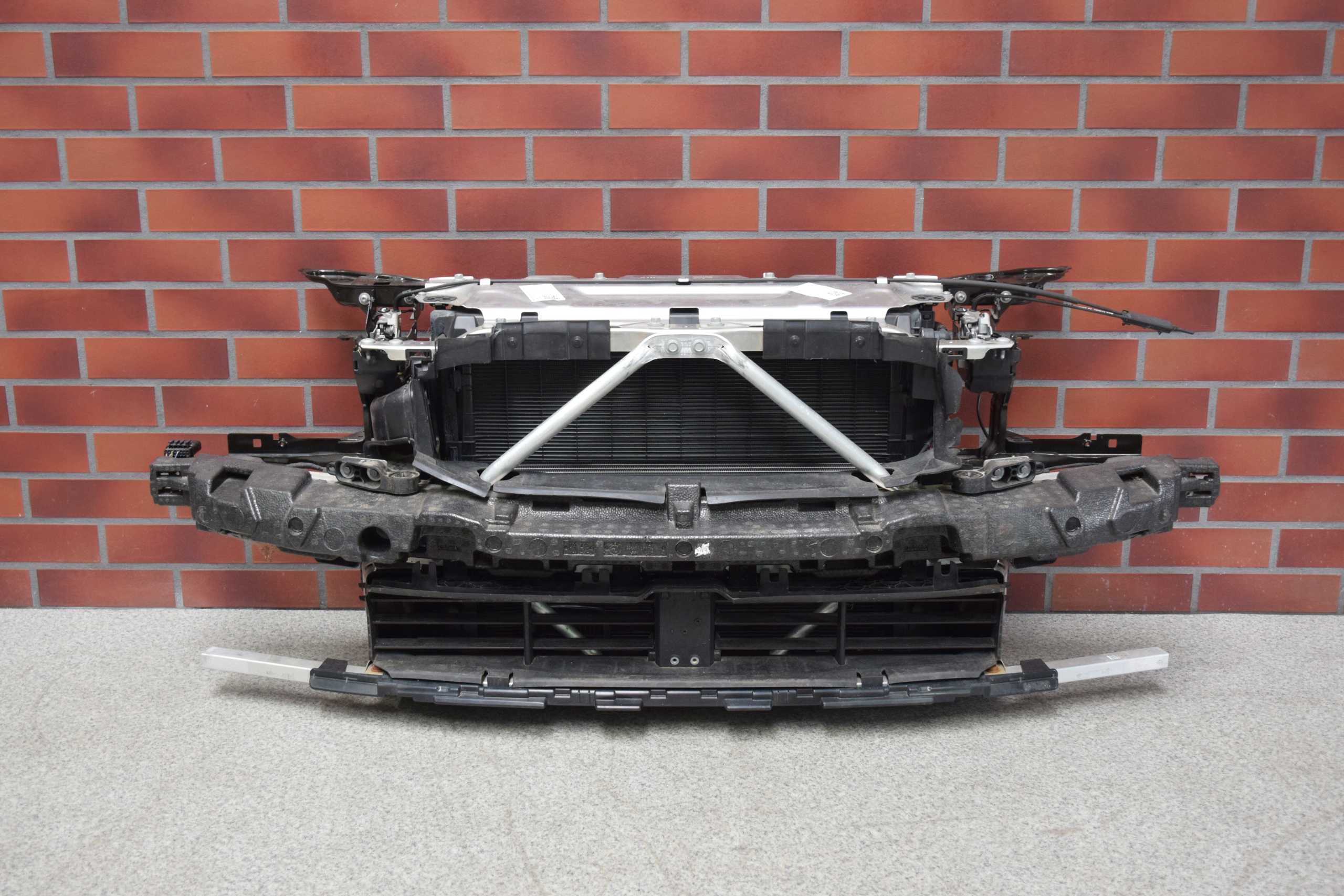 PAS WZMOCNIENIE CHŁODNICE BMW 3 G20 G21 320i 330i 330iX