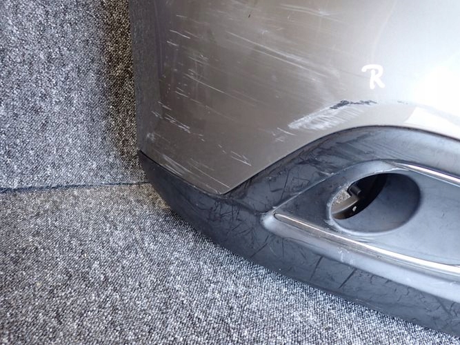 PEUGEOT 2008 13- Frontstoßstange vorne