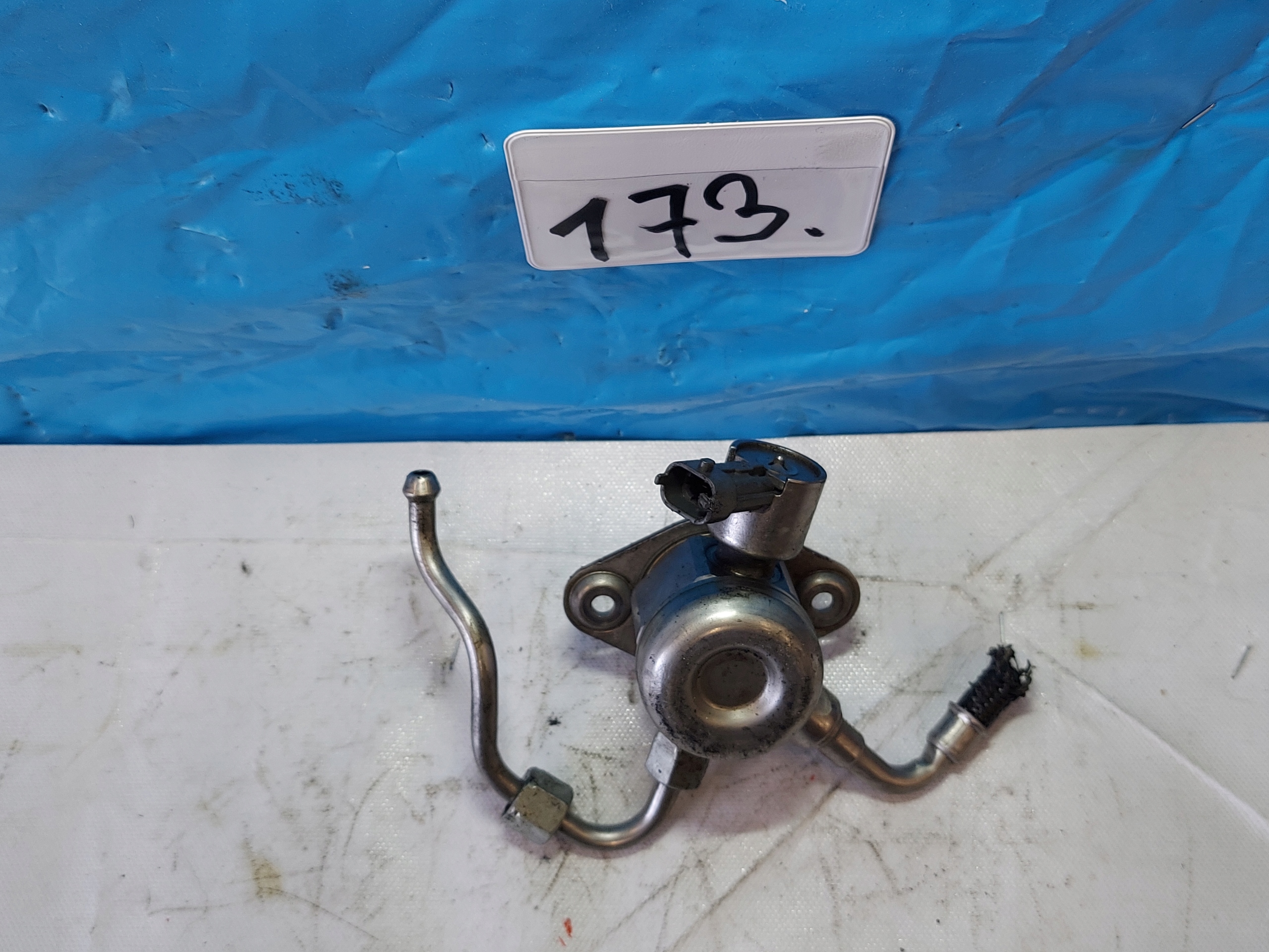 feed pump FIESTA MK 7 1.0 ECOBOOST 0261520095