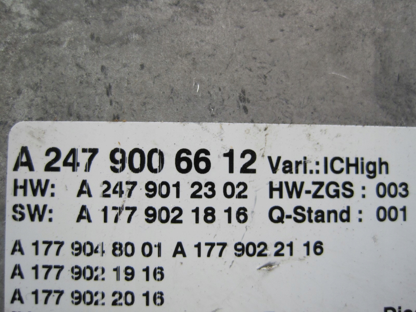 Moduł sterownik Mercedes CLA W118 W247 A2479006612 Kod producenta A2479006612