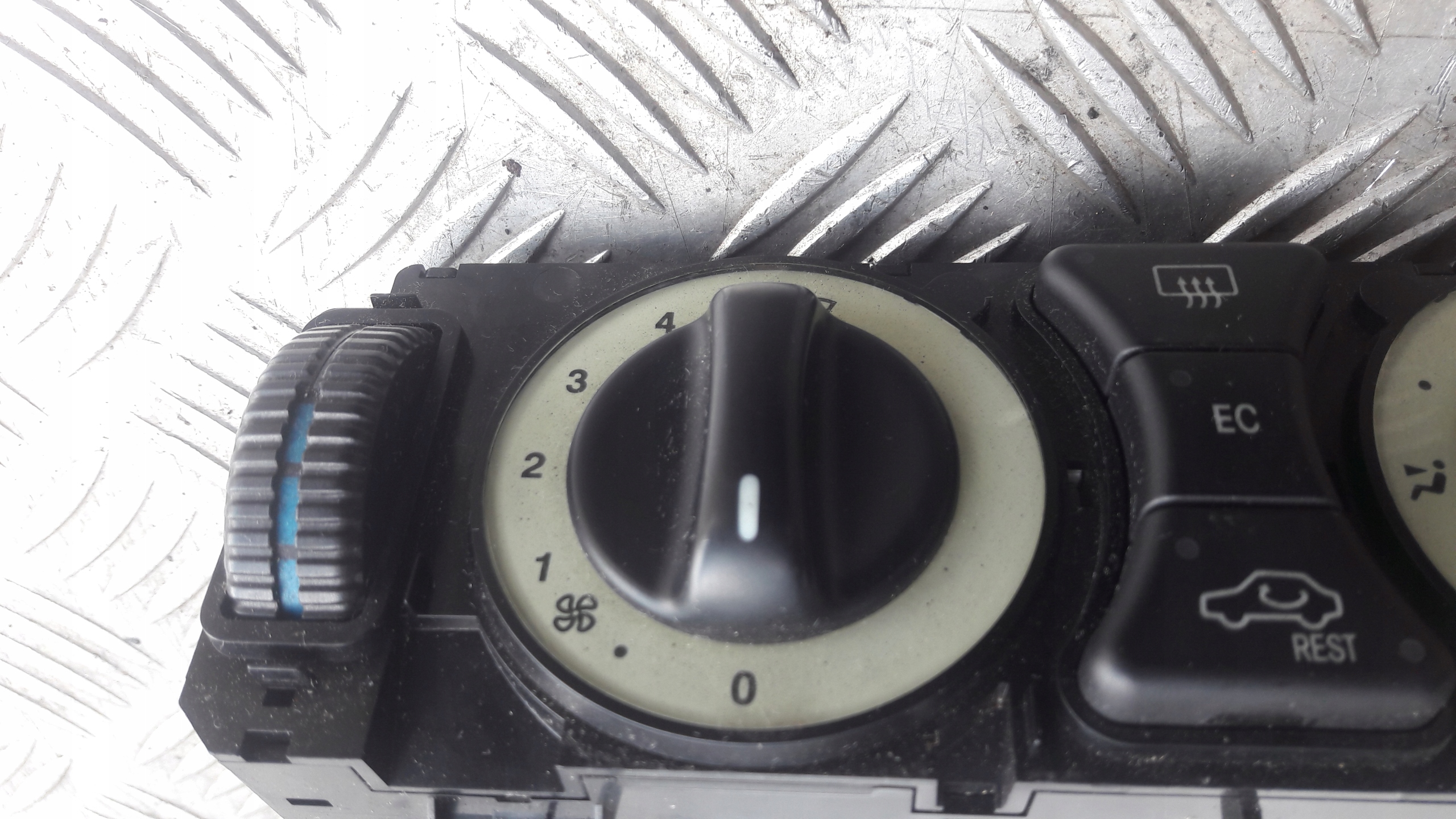 MERCEDES R170 Unite commande clima Bouton 1708300685