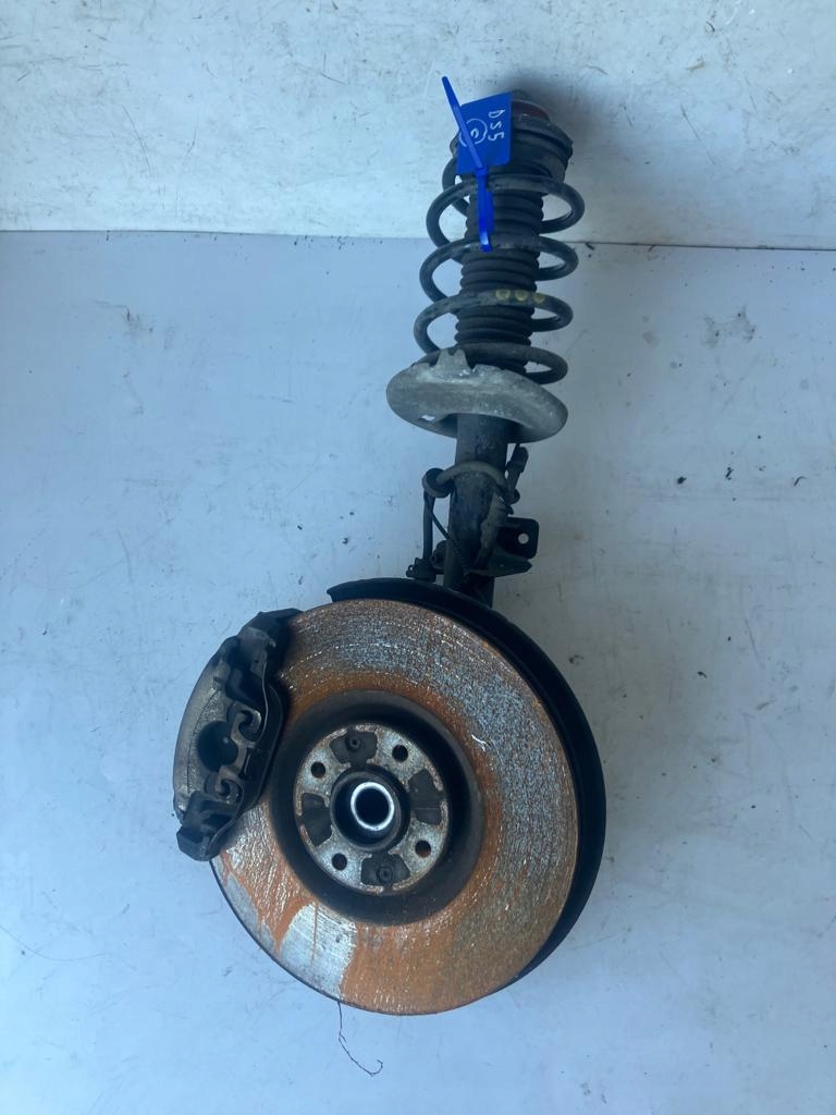 левый CITROEN DS5 2.0 Blue