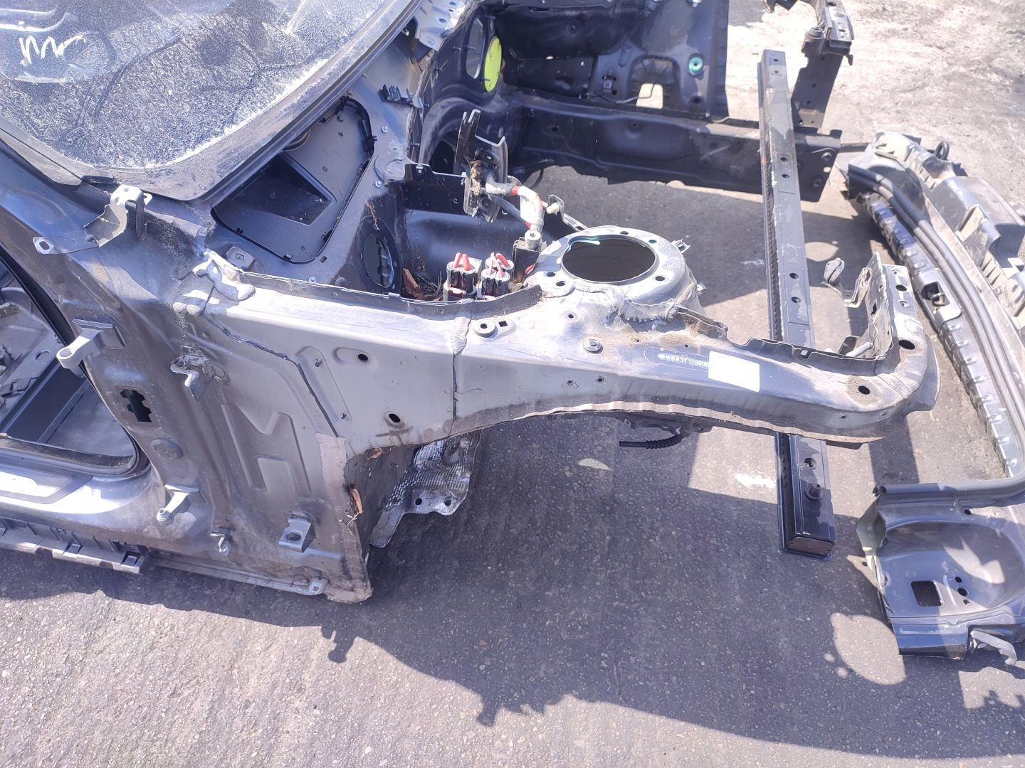 ЛОНЖЕРОН СТОЙКА ПРАВЫЙ ПЕРЕД BMW F34 GT