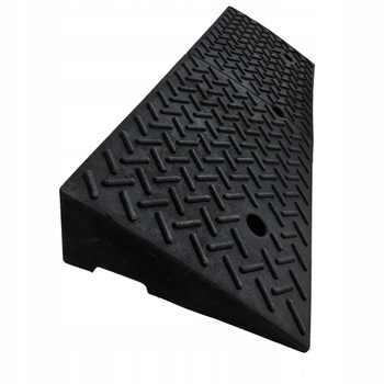 Klínový nájezd gumový 1000 mm x 350 mm x 130 mm