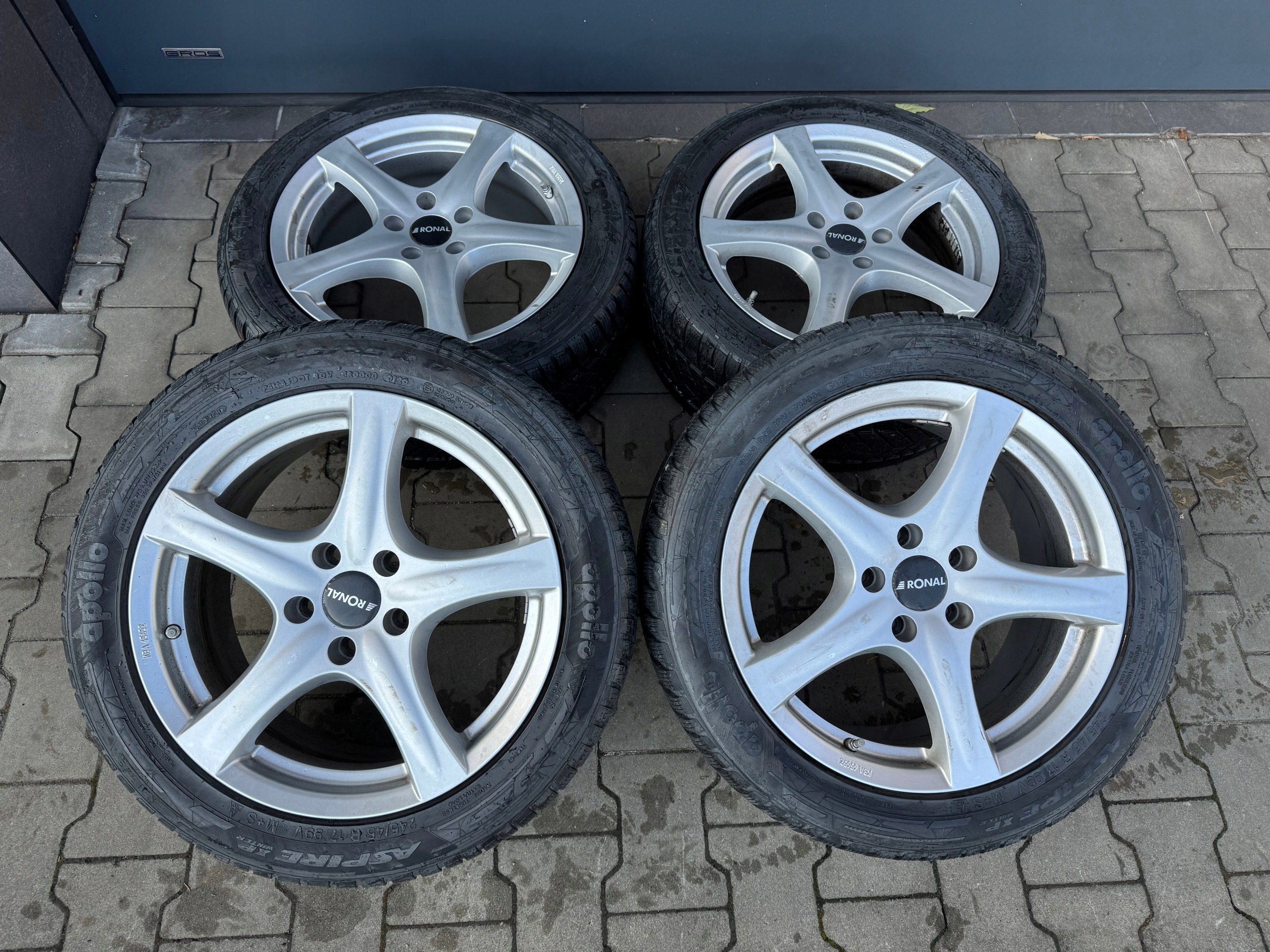 KOMPLET disky Ronal 8x17 5x112 ET48 MERCEDES AUDI VW KOMPLET gumy zimné!