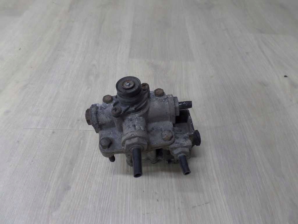 4801041050 - MAN TGL TGM TGA ТОРМОЗНОЙ ПРЕДОХРАНИТЕЛЬНЫЙ КЛАПАН EBS