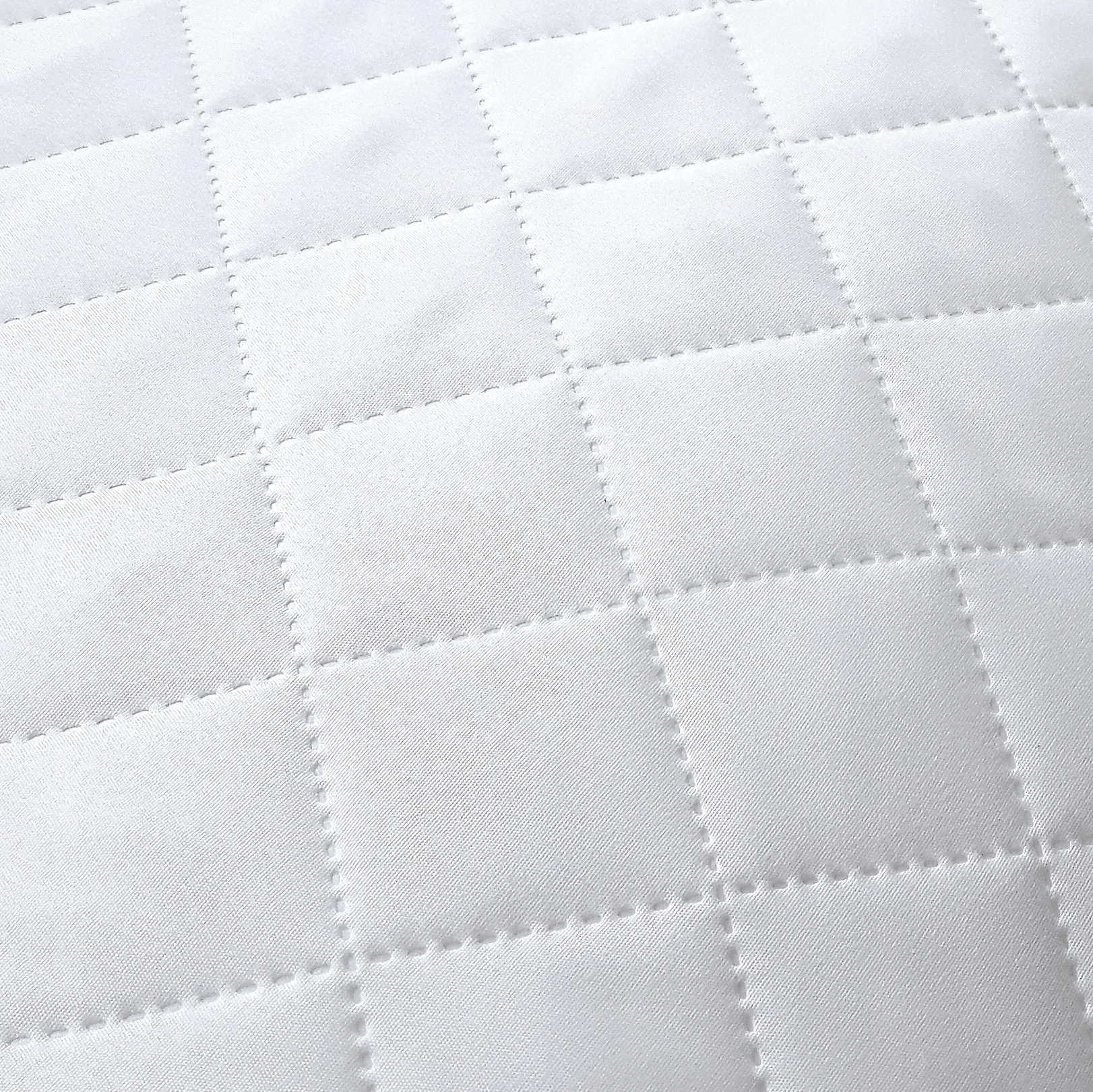 50bm 5x5 Romby Roma mikrovlákno bílá Ložní matracová tkanina prošívaná