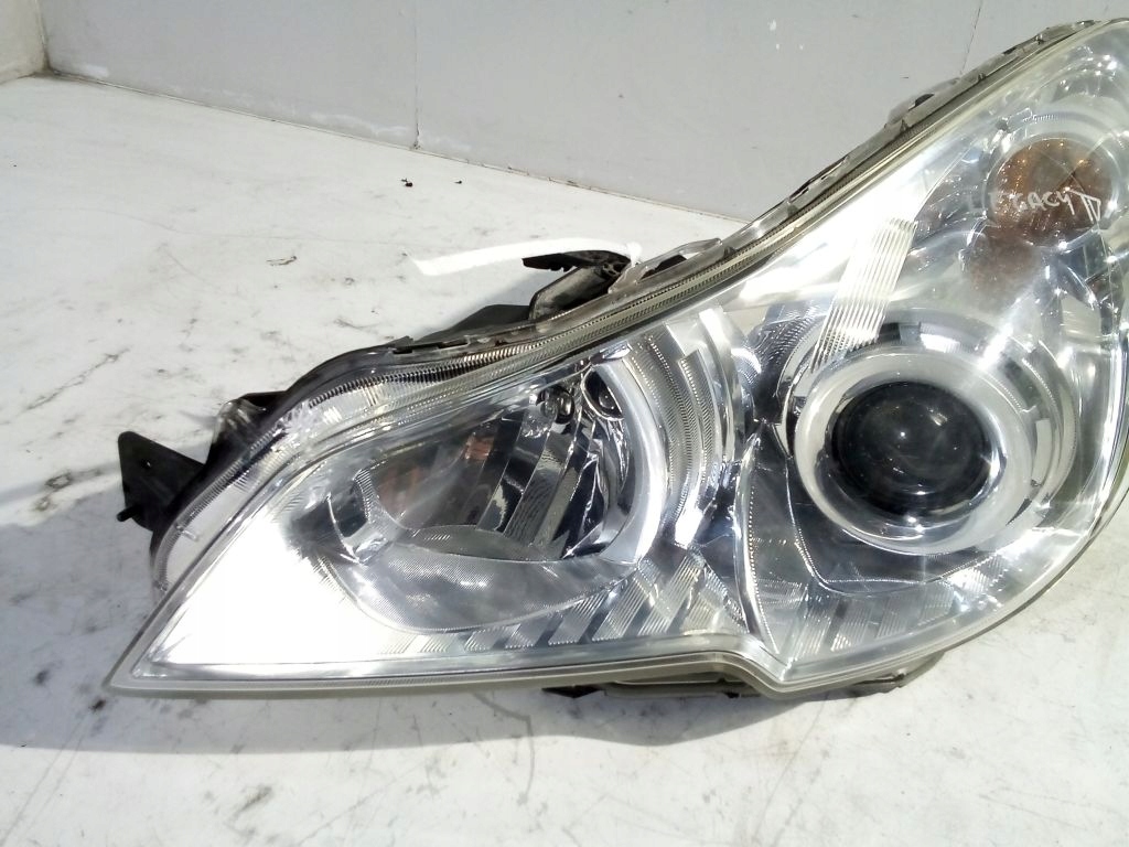 Subaru Outback IV 4 light left front Xenon EU