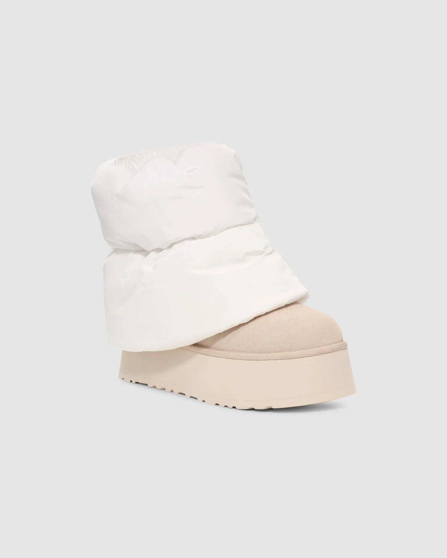 UGG śniegowce zamszowe Classic Mini Dipper Puffer Białe 1158275-WCRM 39 Rozmiar 39
