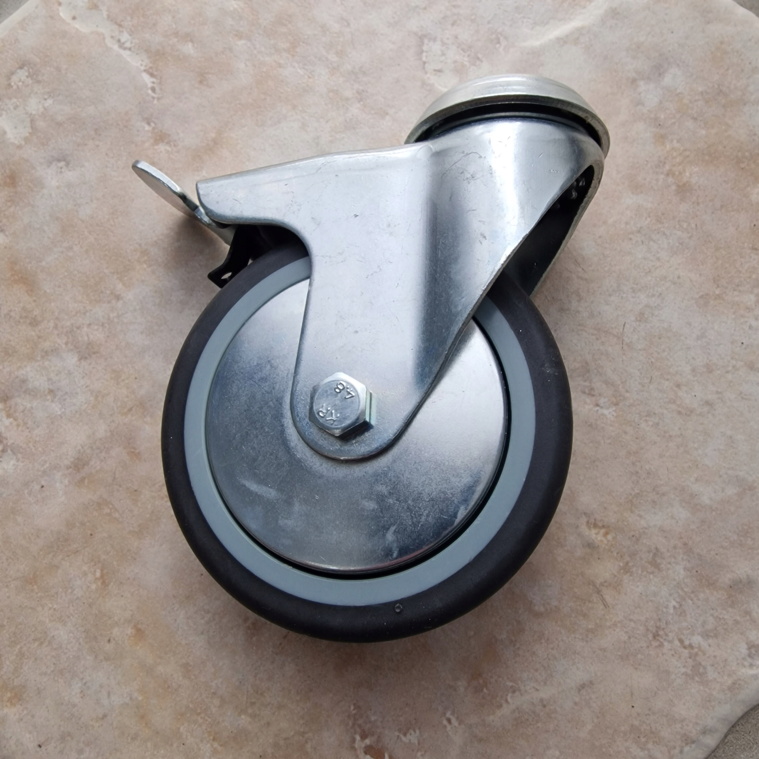 zestaw kół fi 100 mm 4 szt ham. otwór koła kółka Mocowanie inne