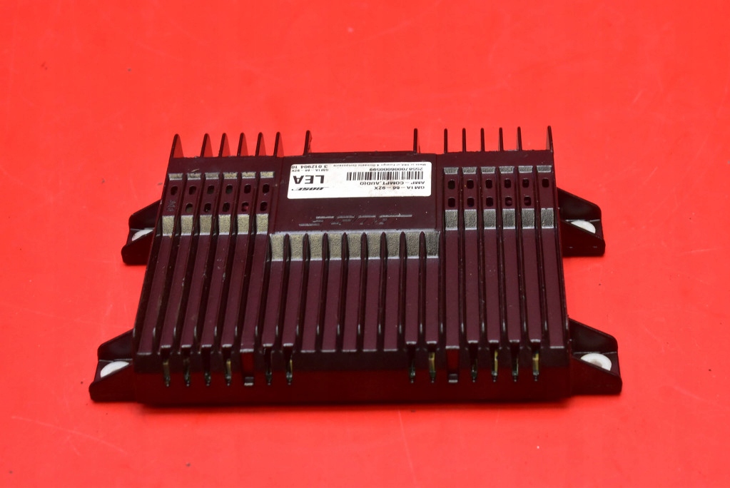 AMPLIFICATORE RADIA GM1A-66-92X MAZDA 6 1 e GG 02-05