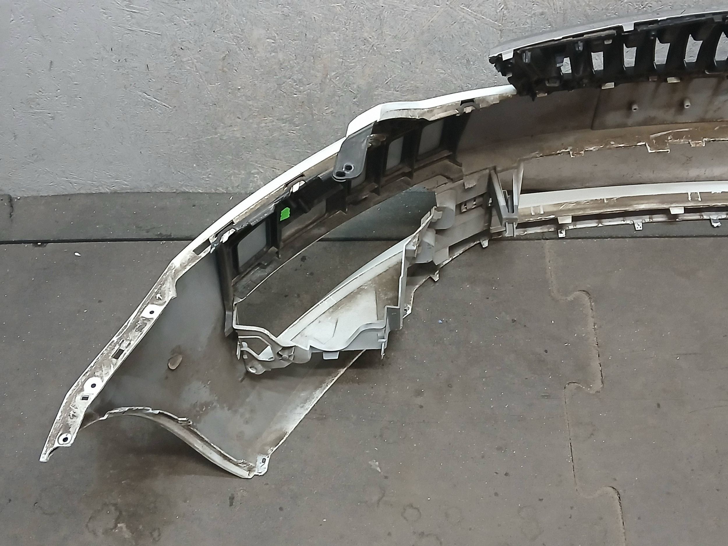 bumper front SKODA OCTAVIA III 3 LIFT 17- 5E