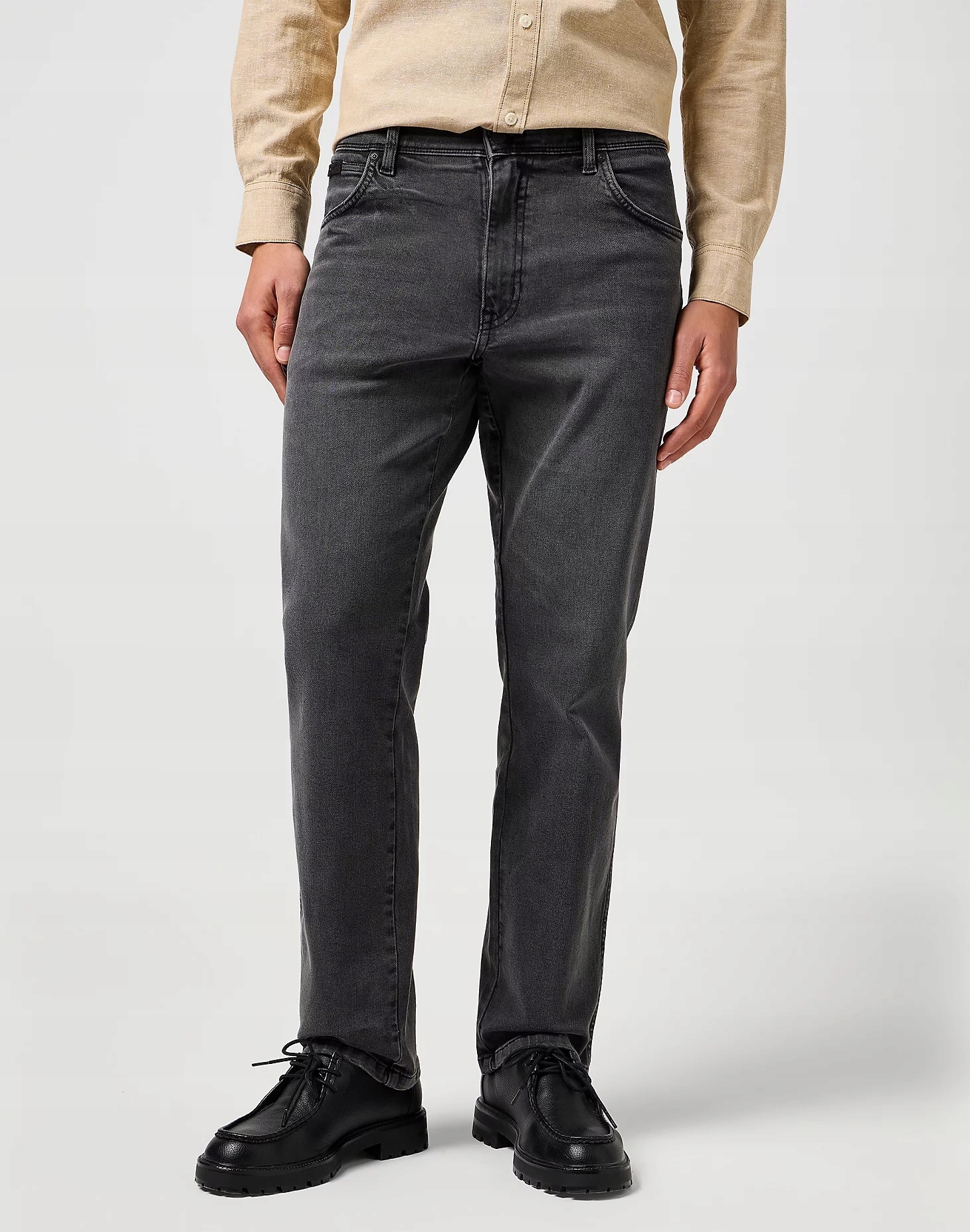 Wrangler Texas 821 Authentic Straight W33 L30 112362477 Whispered Wash