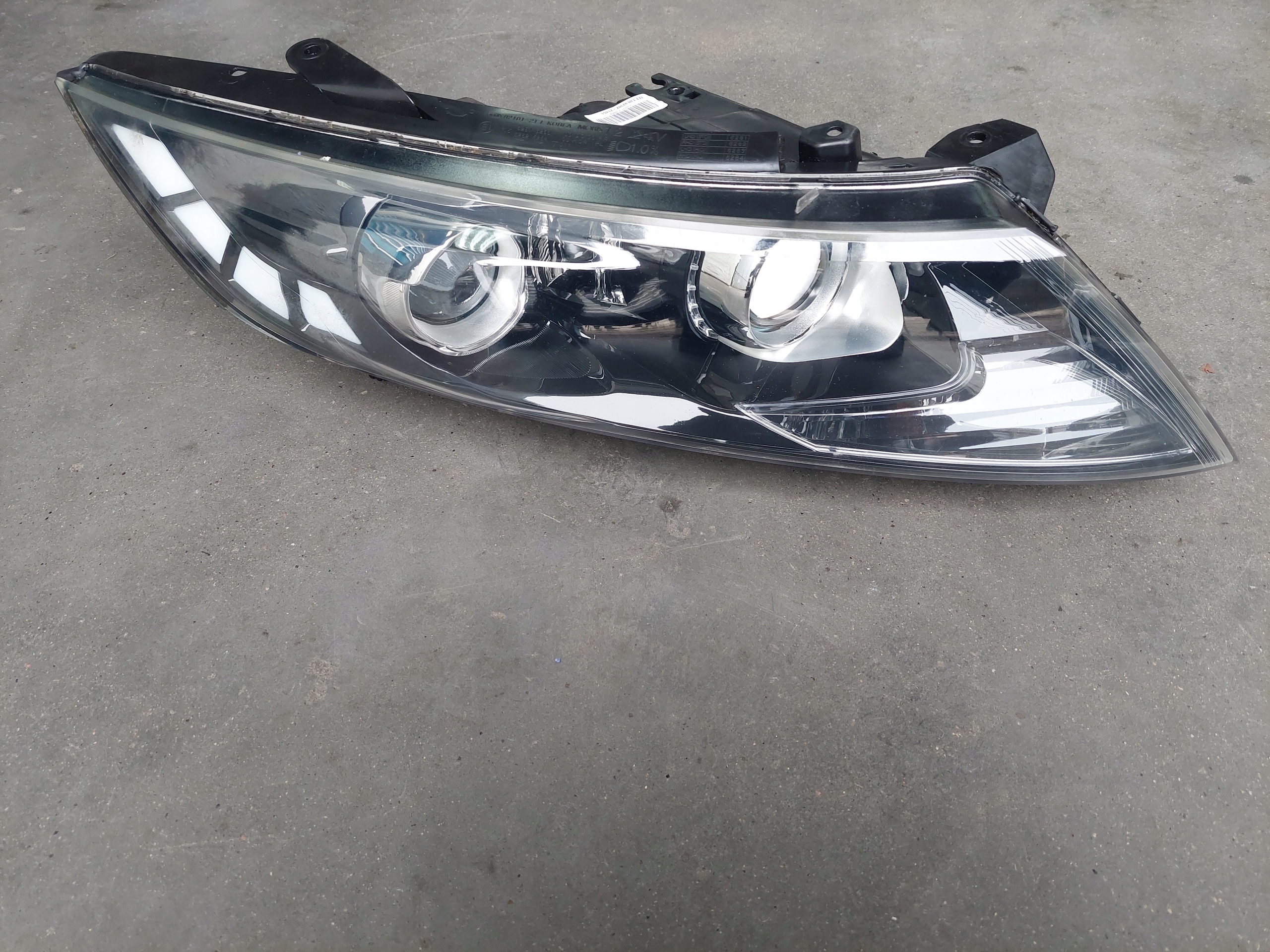 light front left front left ANGLIK UK KIA OPTIMA III