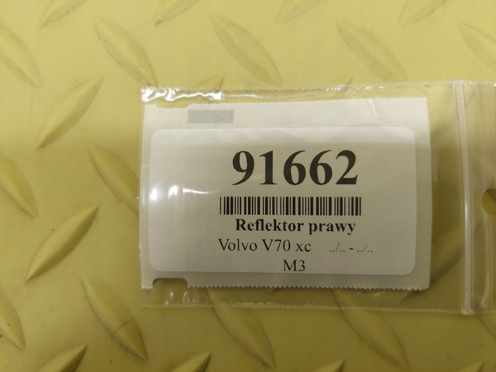 VOLVO XC70 light right front 89006871
