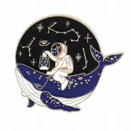 

Pinets przypinka Astronauta Wieloryb Kosmos Planet