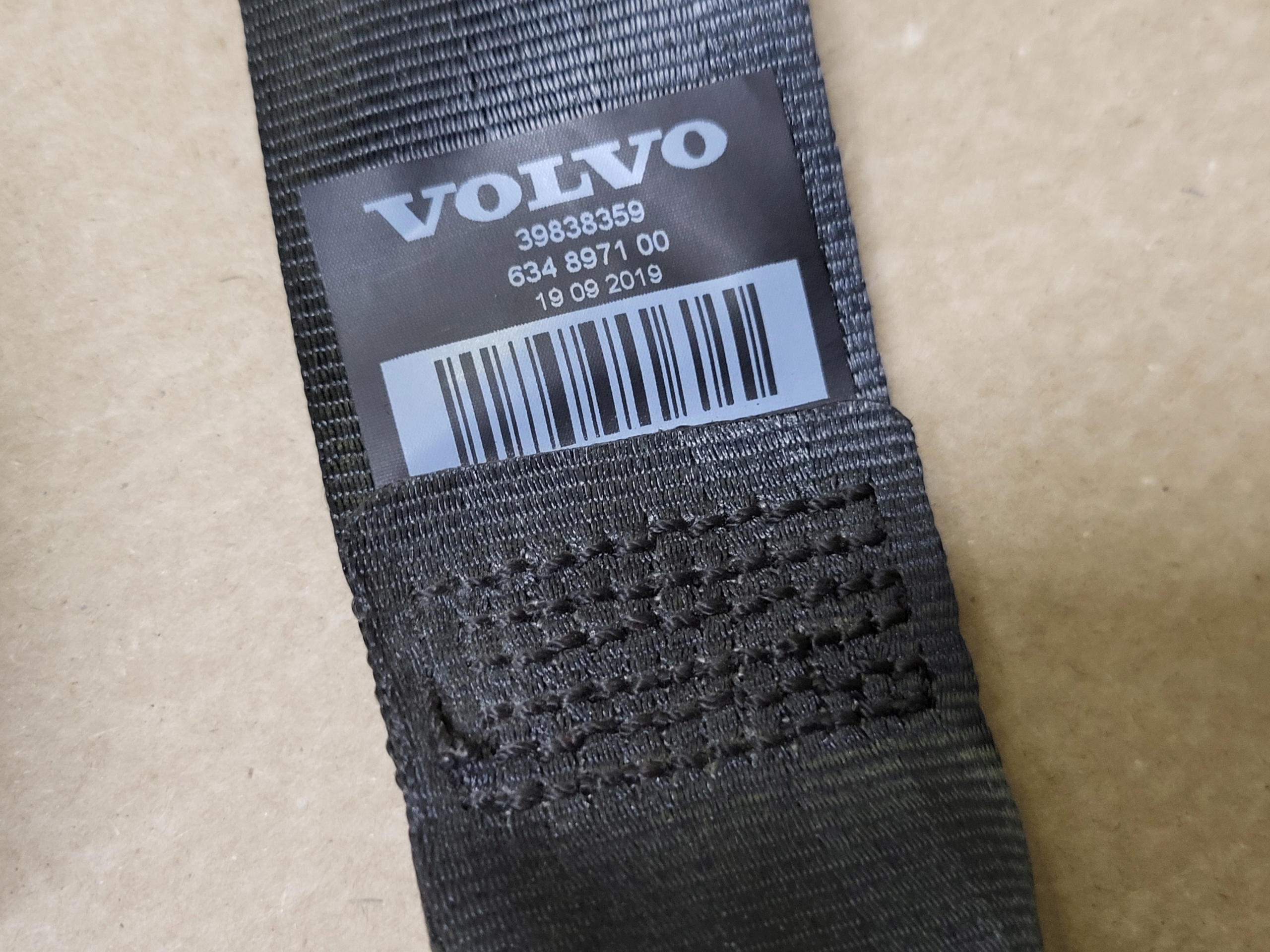 Gurten Sicherheits hinten rechts links Spanner VOLVO XC60 II 2 Original