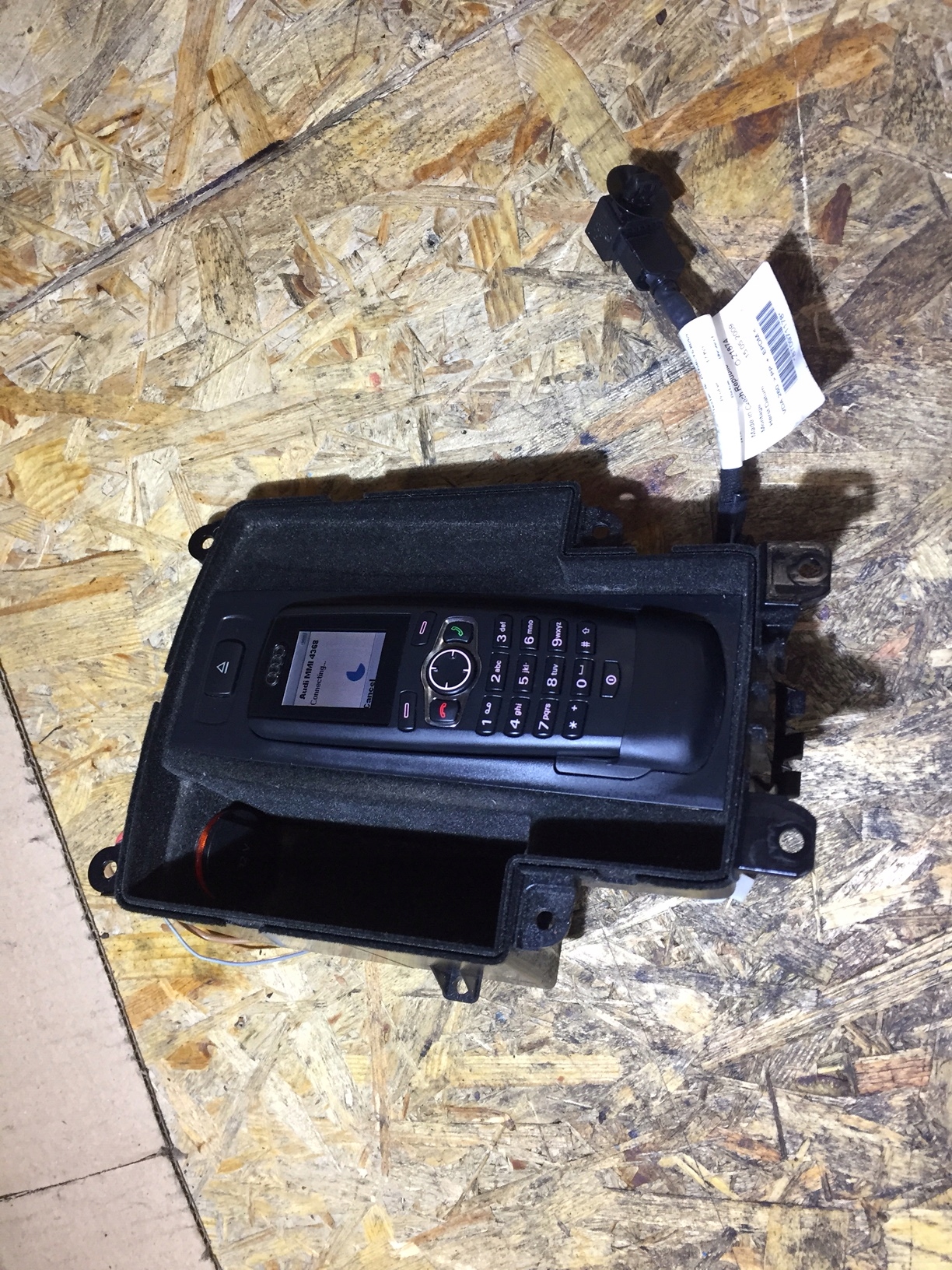 AUDI A5 8T базовий корпус телефону 8T0035707