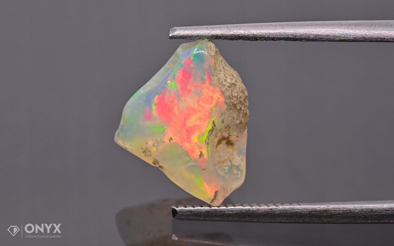 Opal z Etiopie hrudky 12,5x10,5 mm