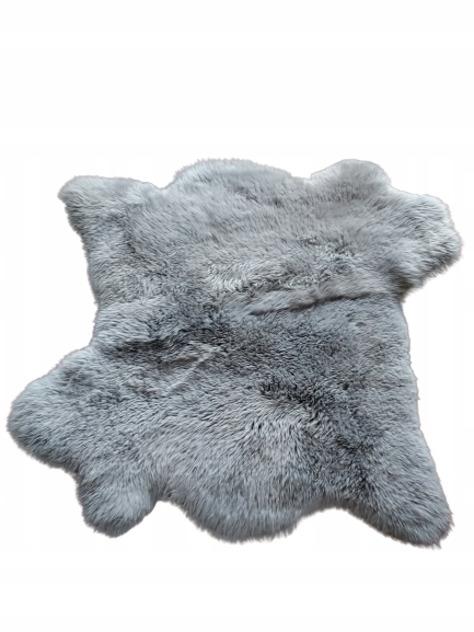 Koberec z dvoch prírodných ovčích koží, 14 farieb