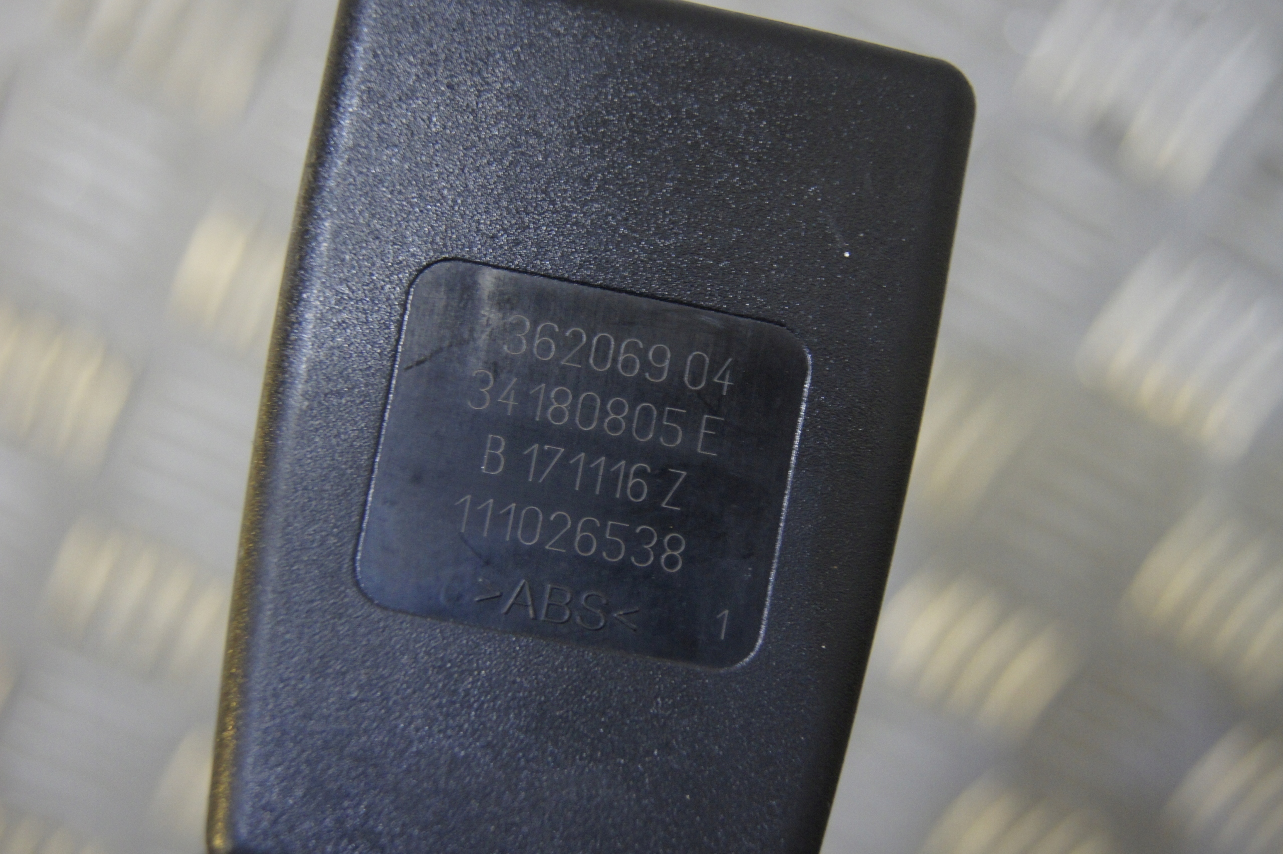 ремень безопасности Задний MINI COOPER F56 1.2T