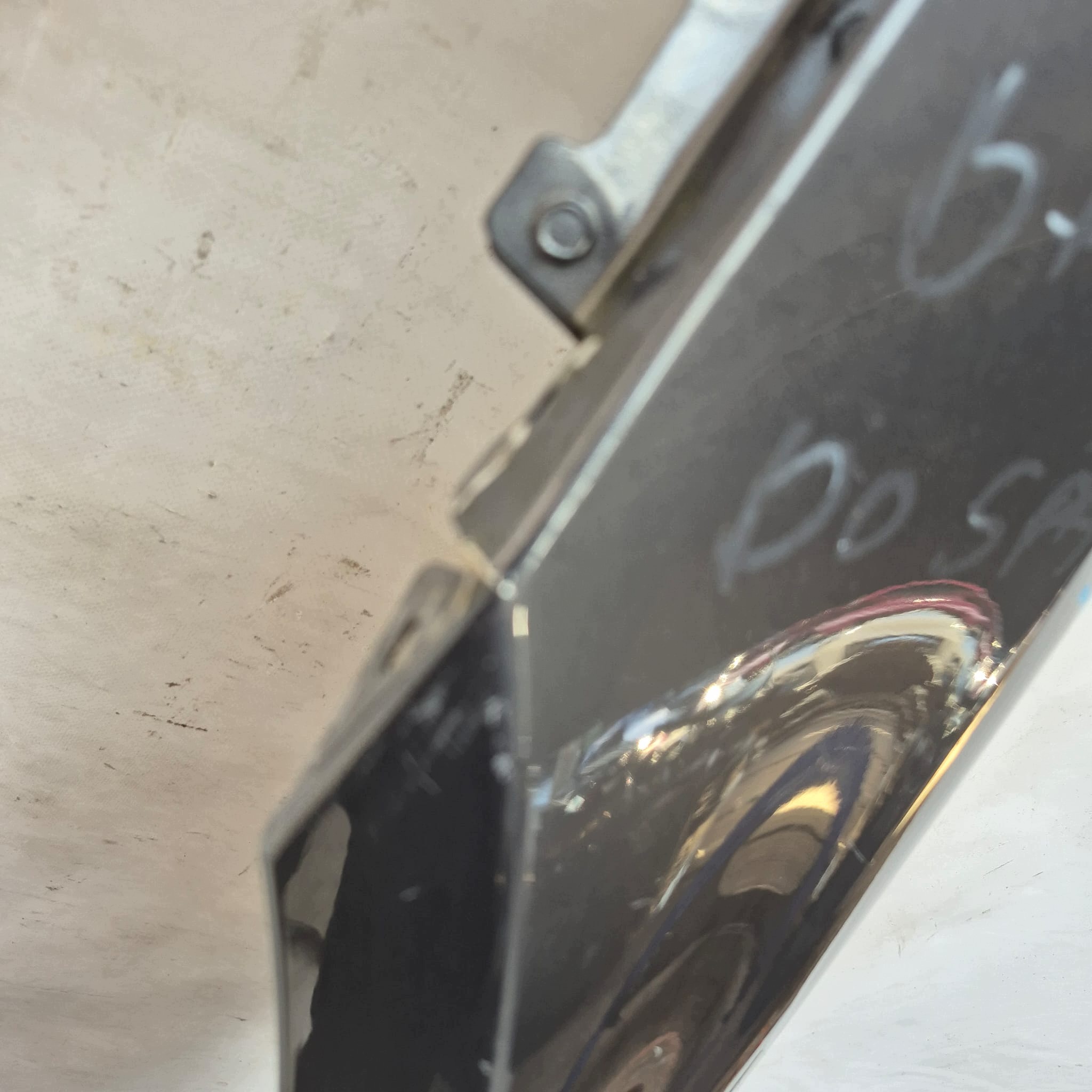 MERCEDES E-KLASA W213 16- fender left front front