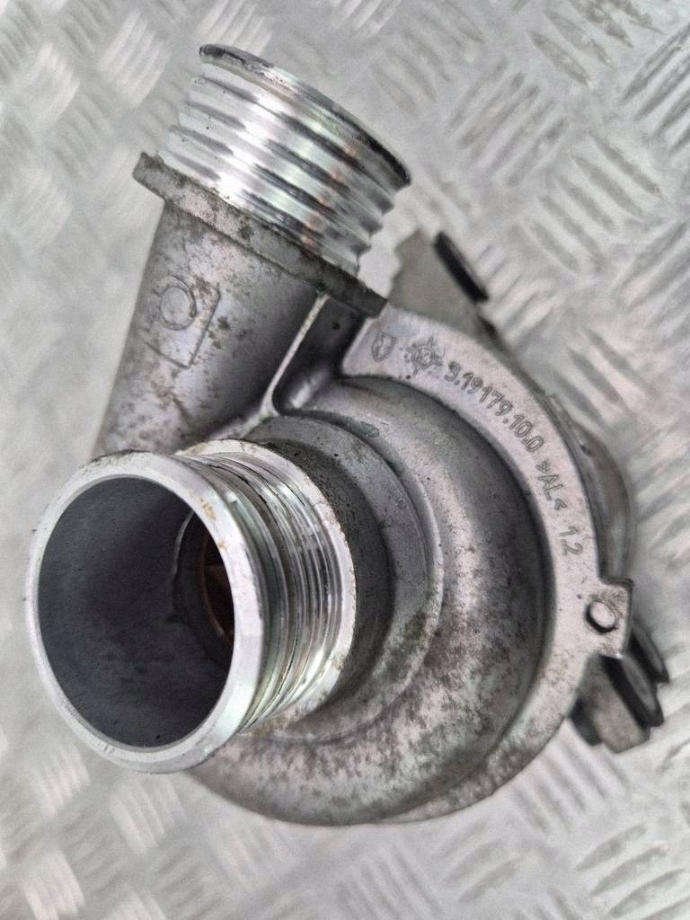 supplementary water pump BMW X1 E84 20i 7604027 N20B20A