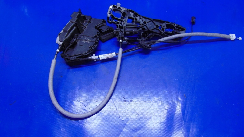 lock door right front EUROPA LEON CUPRA IV 20-26R