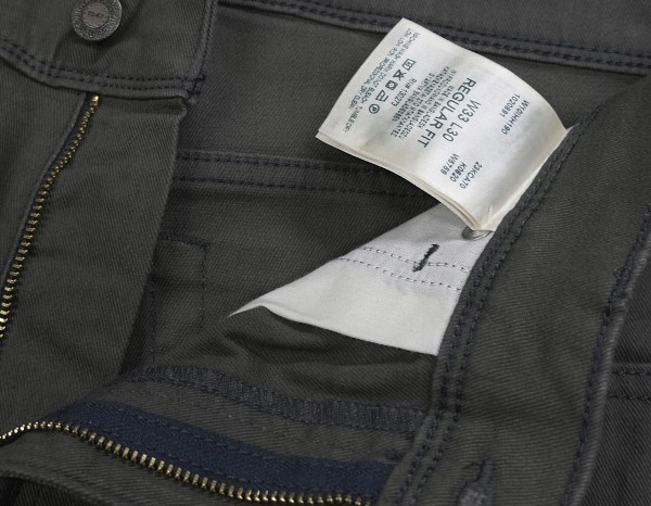 WRANGLER REGULAR SPODNIE KLASYCZNE PROSTE Marka Wrangler