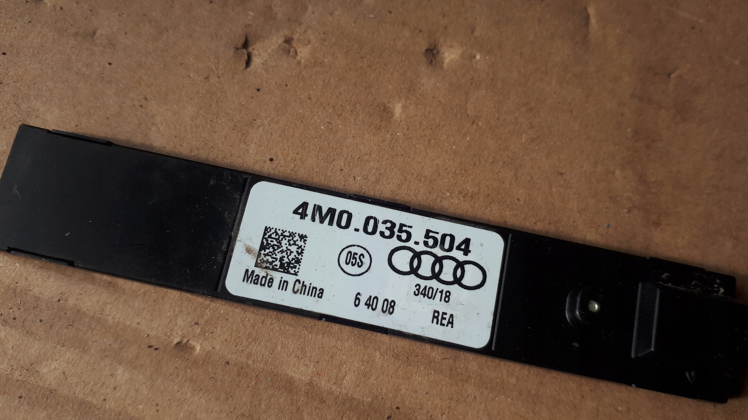 S4 B9 A4 8W amplifier ANTENY 4M0035504