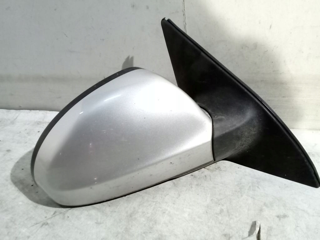 Kia Ceed and mirror right elektr 5 PIN 9S