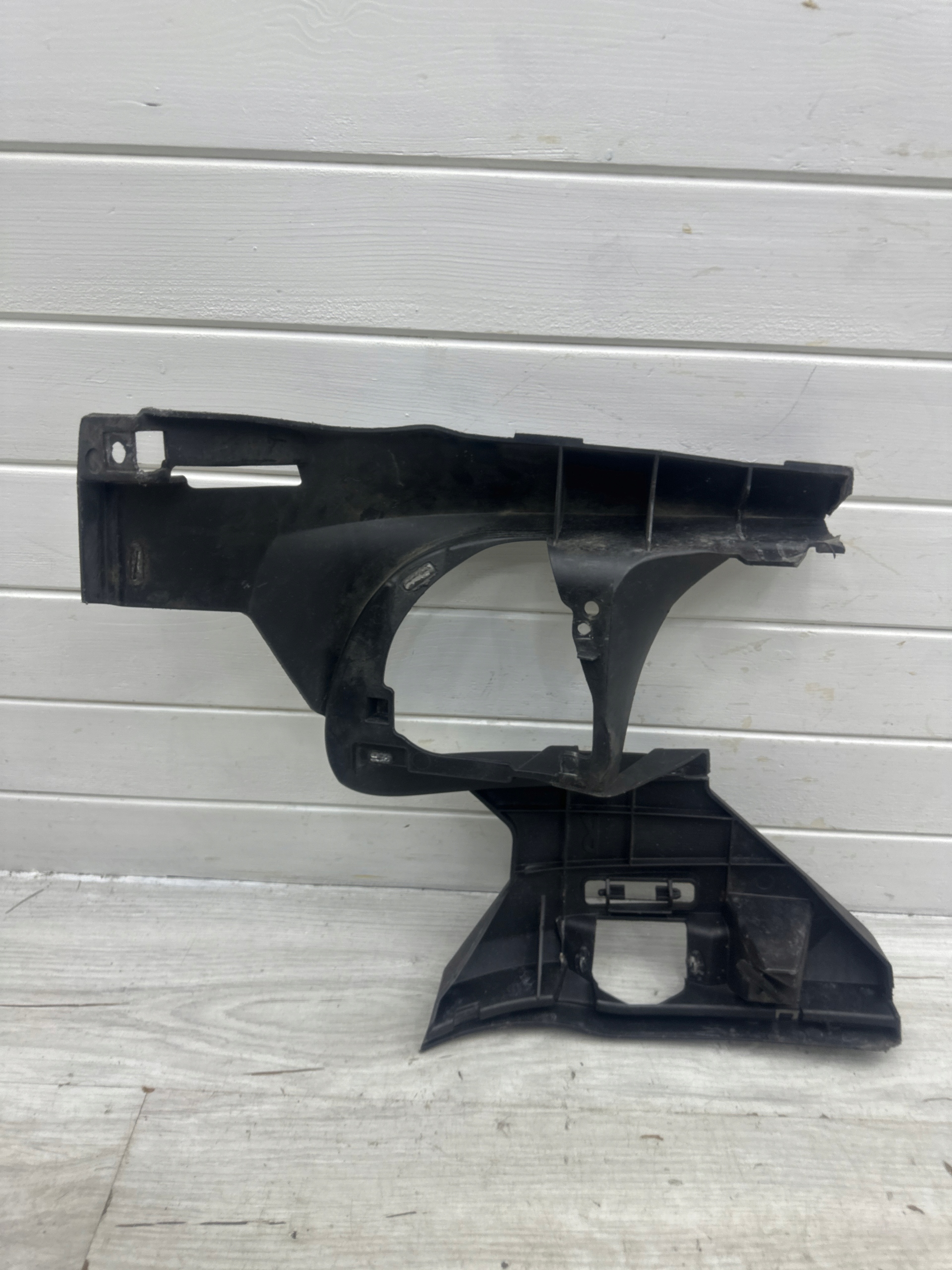 bumper bracket right front BMW 5 F10 F11 7331752