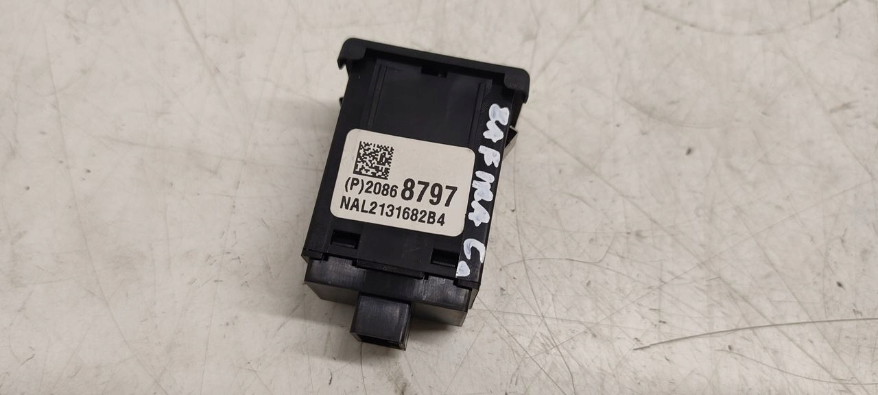 adapter zlacze AUX Opel Zafira C 1,6