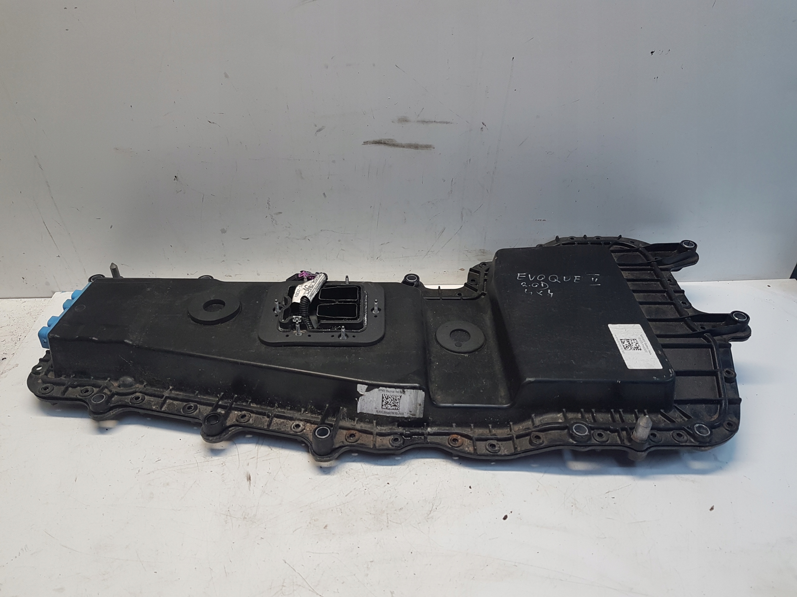 RANGE ROVER EVOQUE II аккумулятор