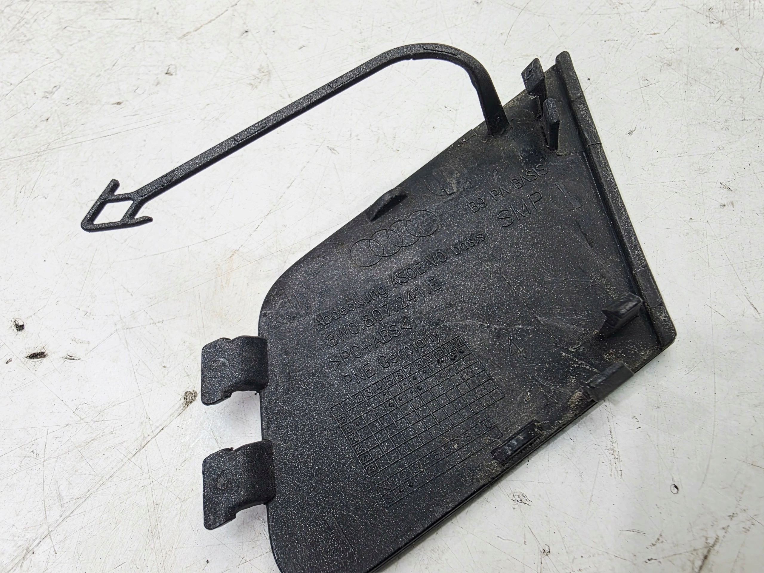 Copri Paraurti Anteriore AUDI A4 B9 LIFT 8W0807241E LX7H