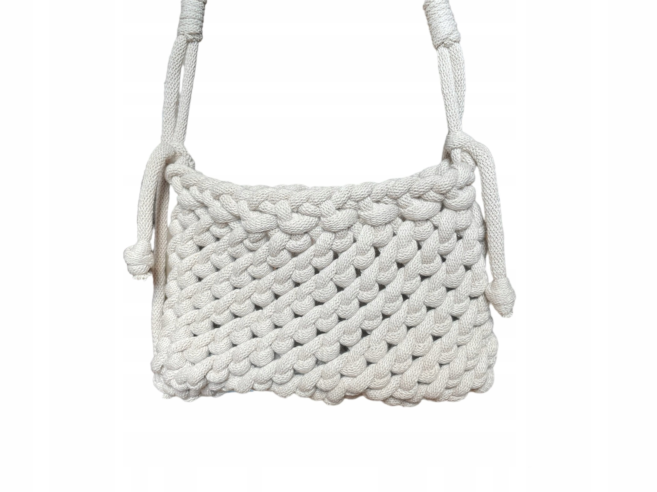 Kabelka z macrame na opasku pletená ze šňůry 9mm