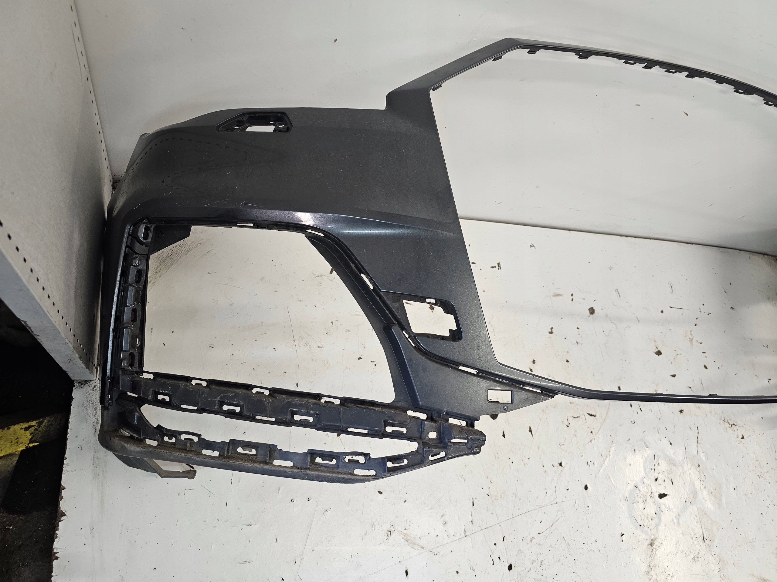 AUDI SQ7 LIFT 4M0 bumper front front LIFT LZ7S