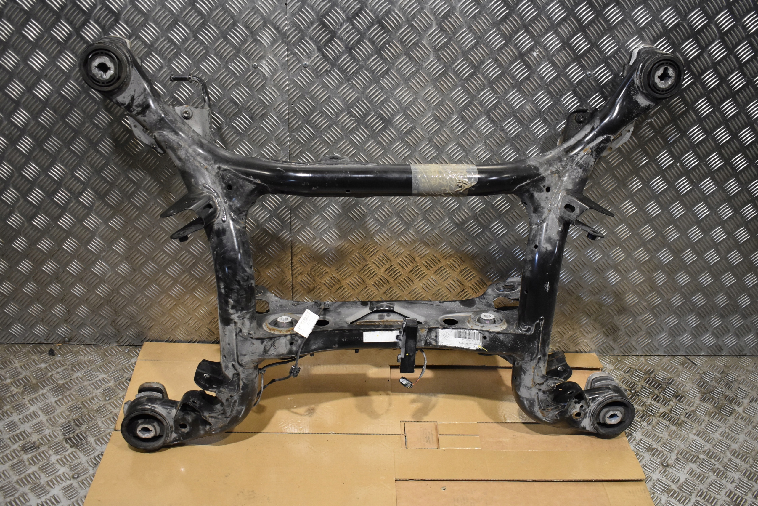 IDEALNY subframe rear part rear PORSCHE CAYENNE 9Y 1