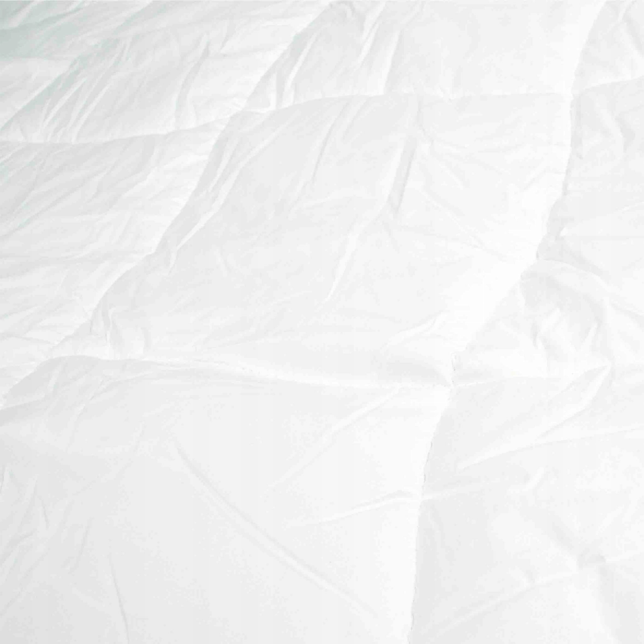 BAMBUSOWA polska kołdra ANTYALERGICZNA 180x200 cm Kolor dominujący biel