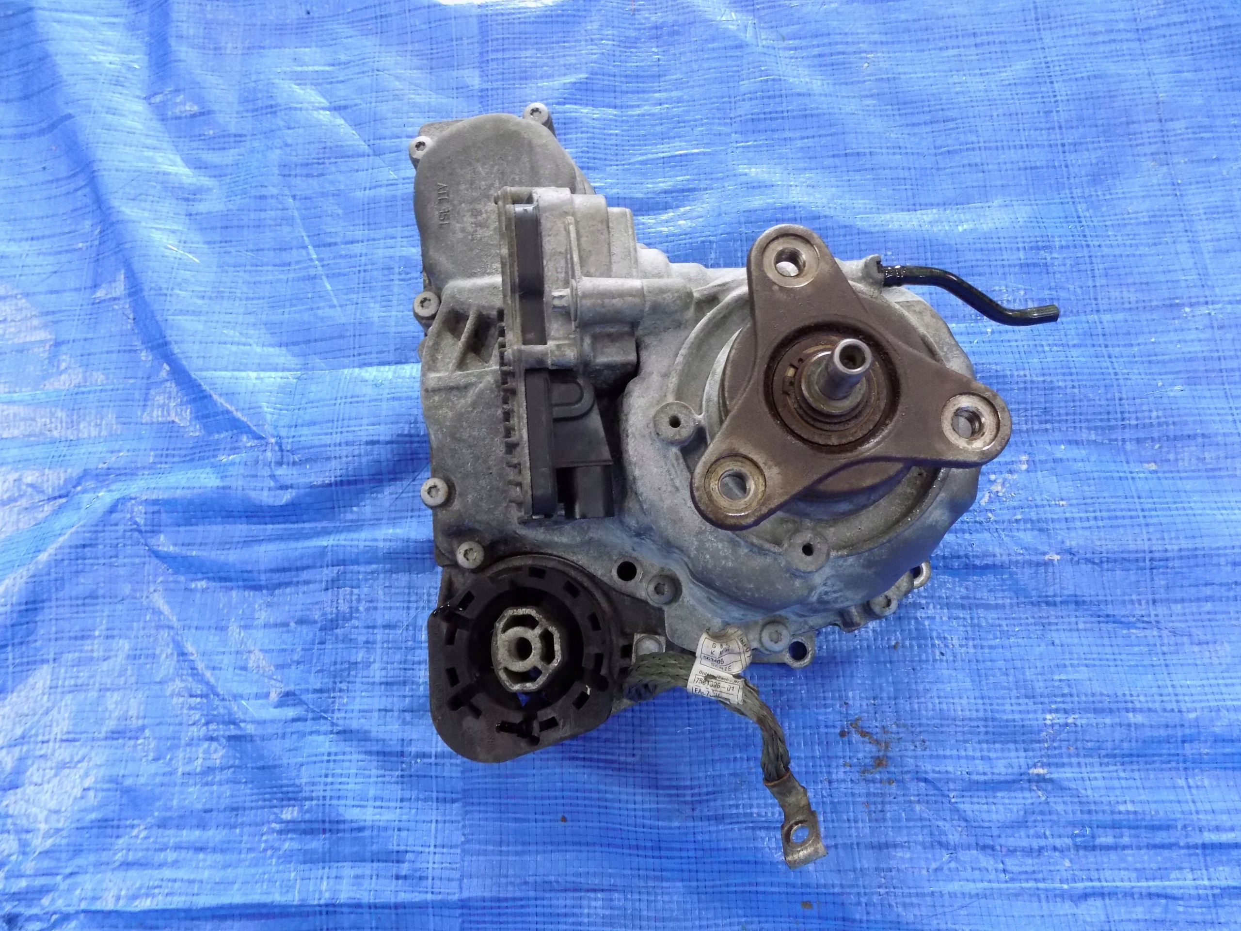 REDUKTOR cambio ingranaggi BMW 5 F10 2012R 3,0B