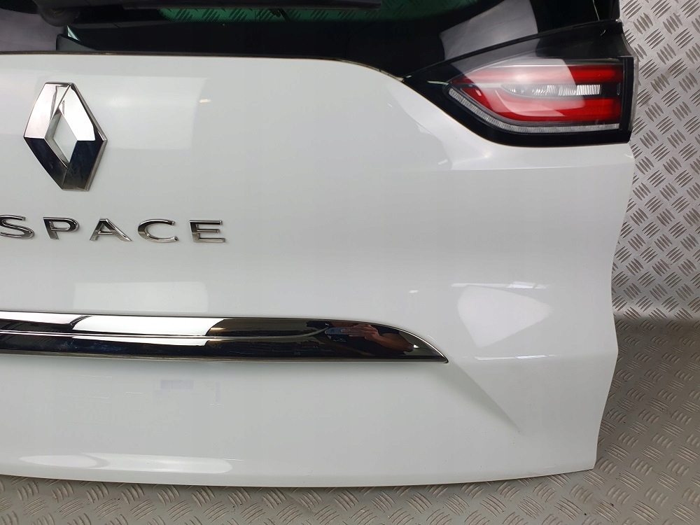 RENAULT ESPACE V 5 LIFT SPOILER KLAPA SZYBA LAMPA TYŁ TYLNA KOMPLETNA Kolor biały