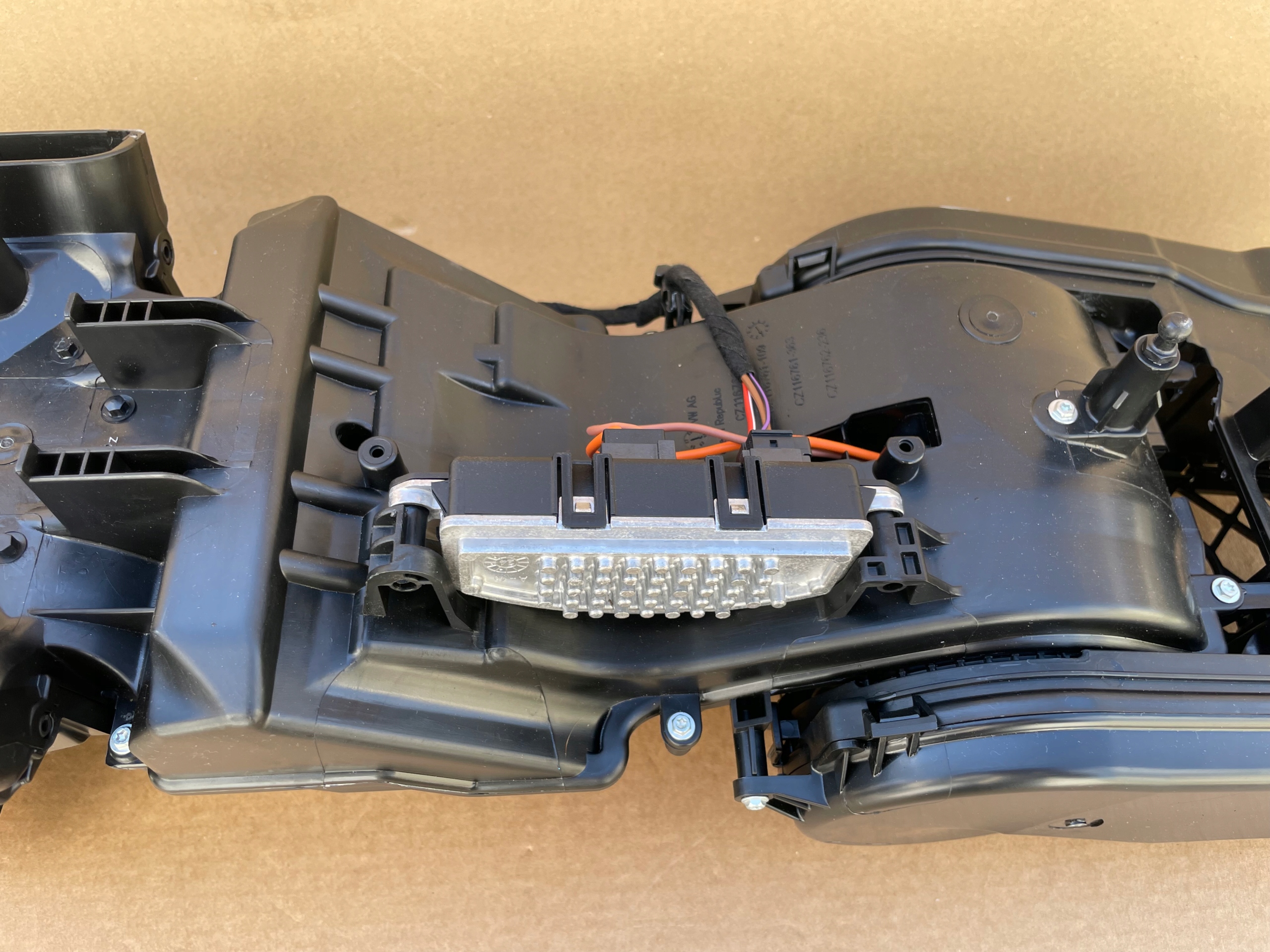 Bloc de chauffage complet AUDI Q7 Q8 LIFT 4M0819351A Comme Neuf Original