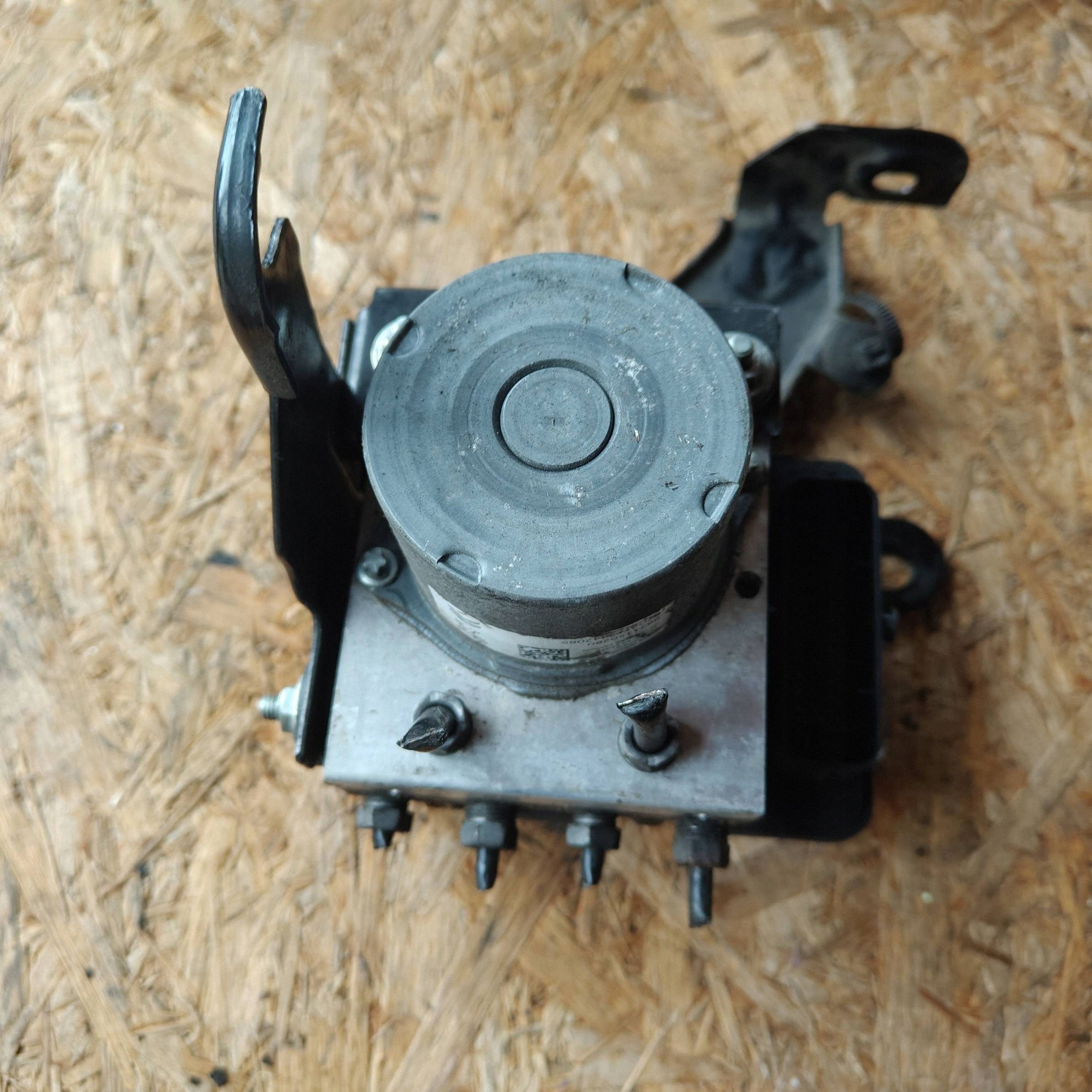 Opel Vivaro C pumpa ABS Jumpy expert proace 9808055980
