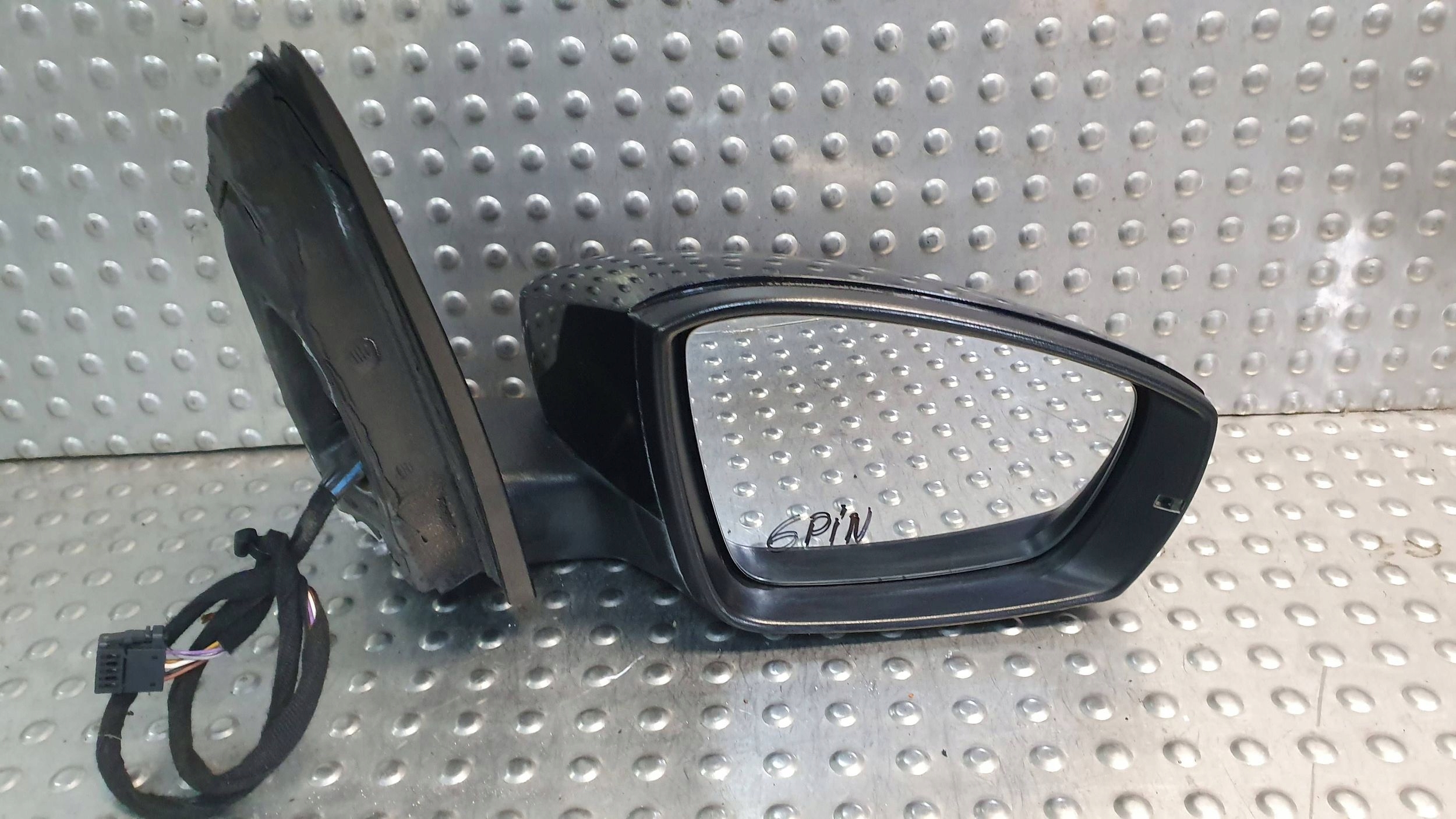 mirror right VW POLO 6R 6 PIN 08