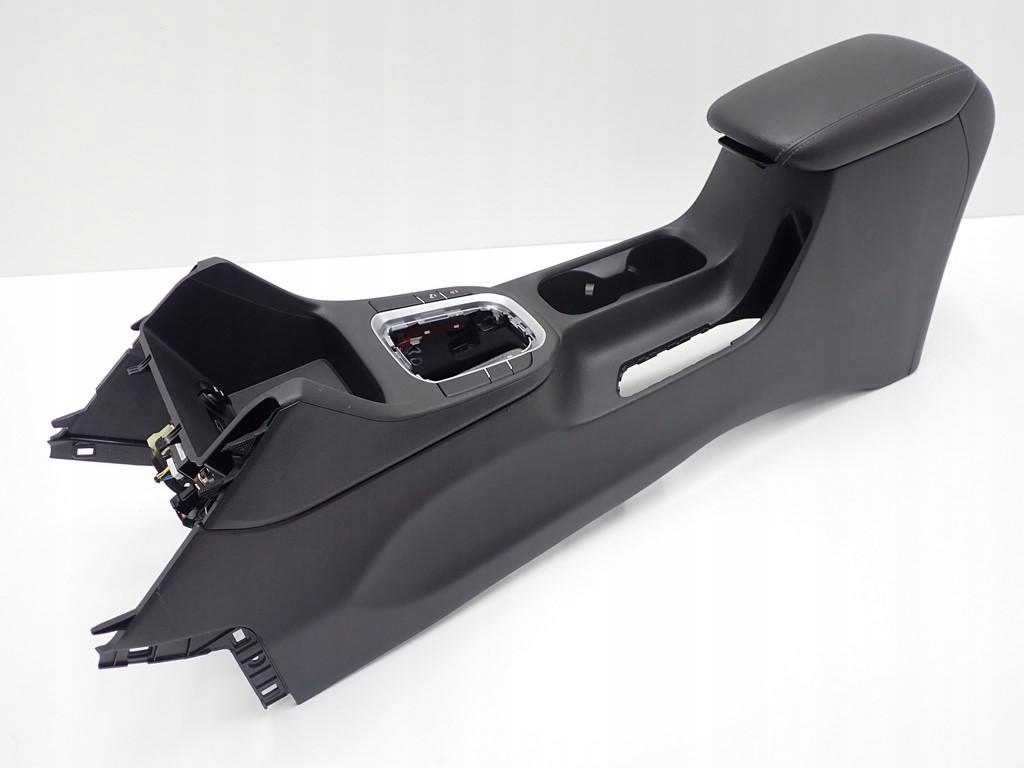 84611-G4000 - Тунель підлокітник Європа ориг HYUNDAI I30 III 20R