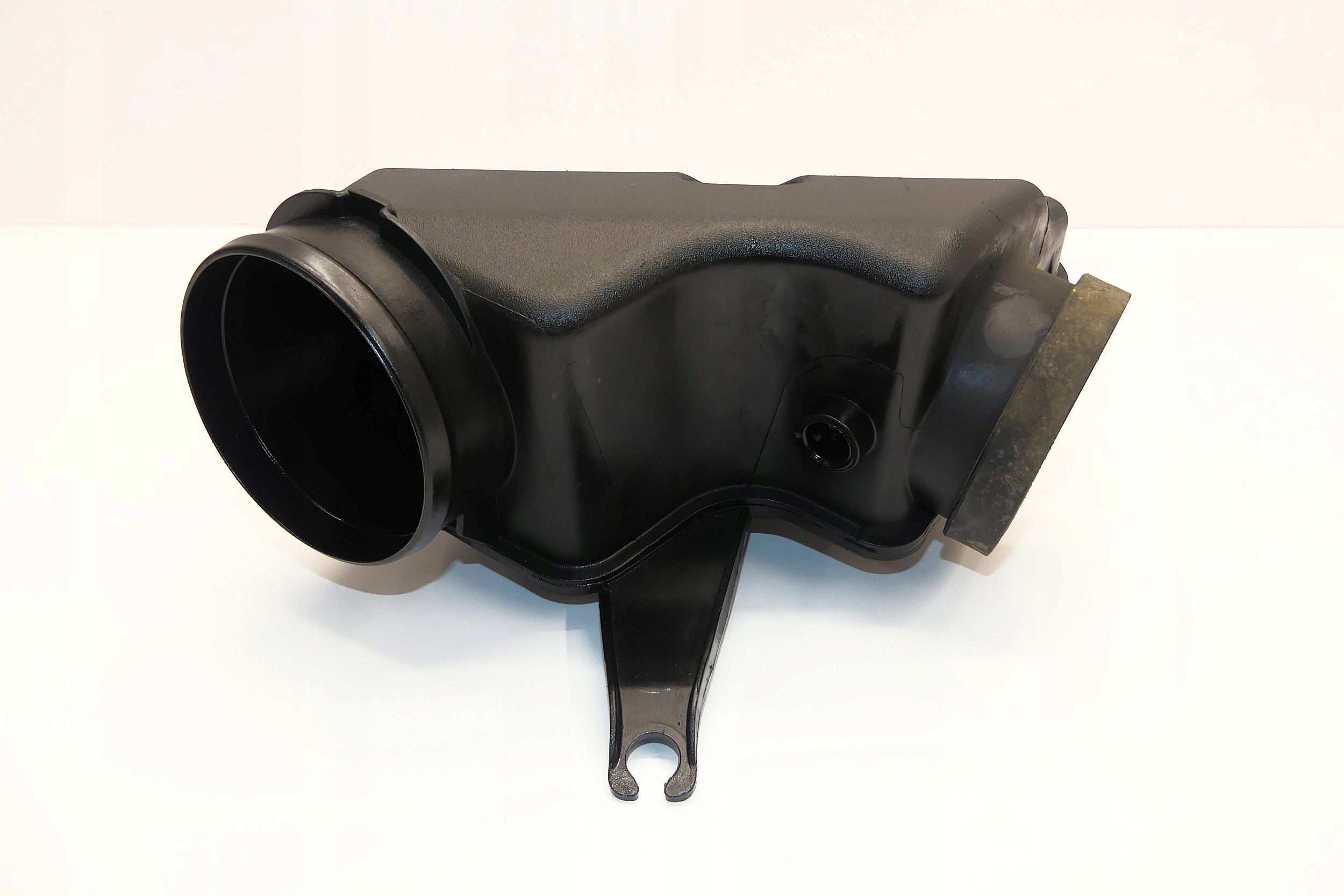 04861731AC - CHRYSLER TOWN COUNTRY 3.6 ВОЗДУШНЫЙ РЕЗОНАТОР