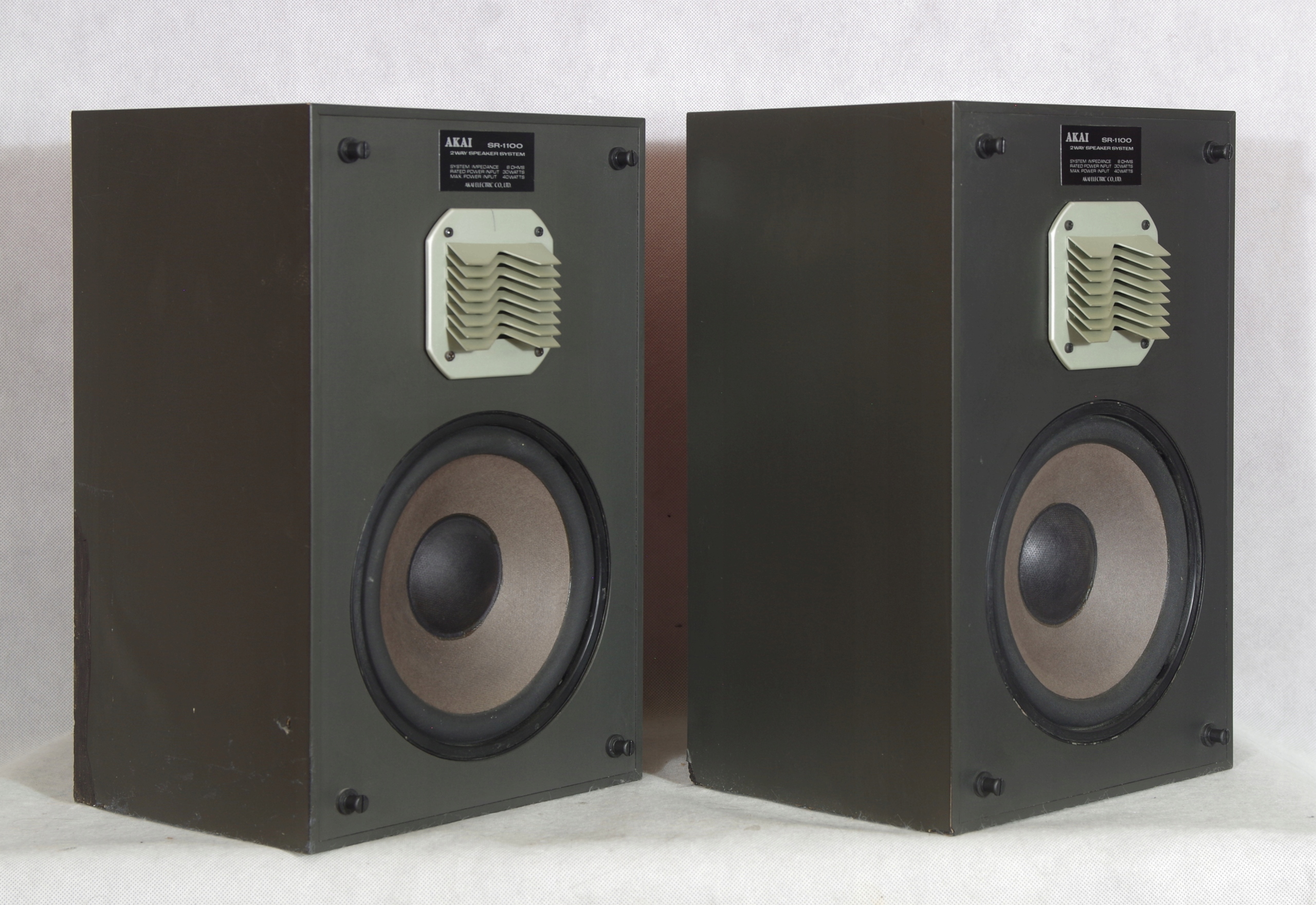 Колонны AKAI SR-1100